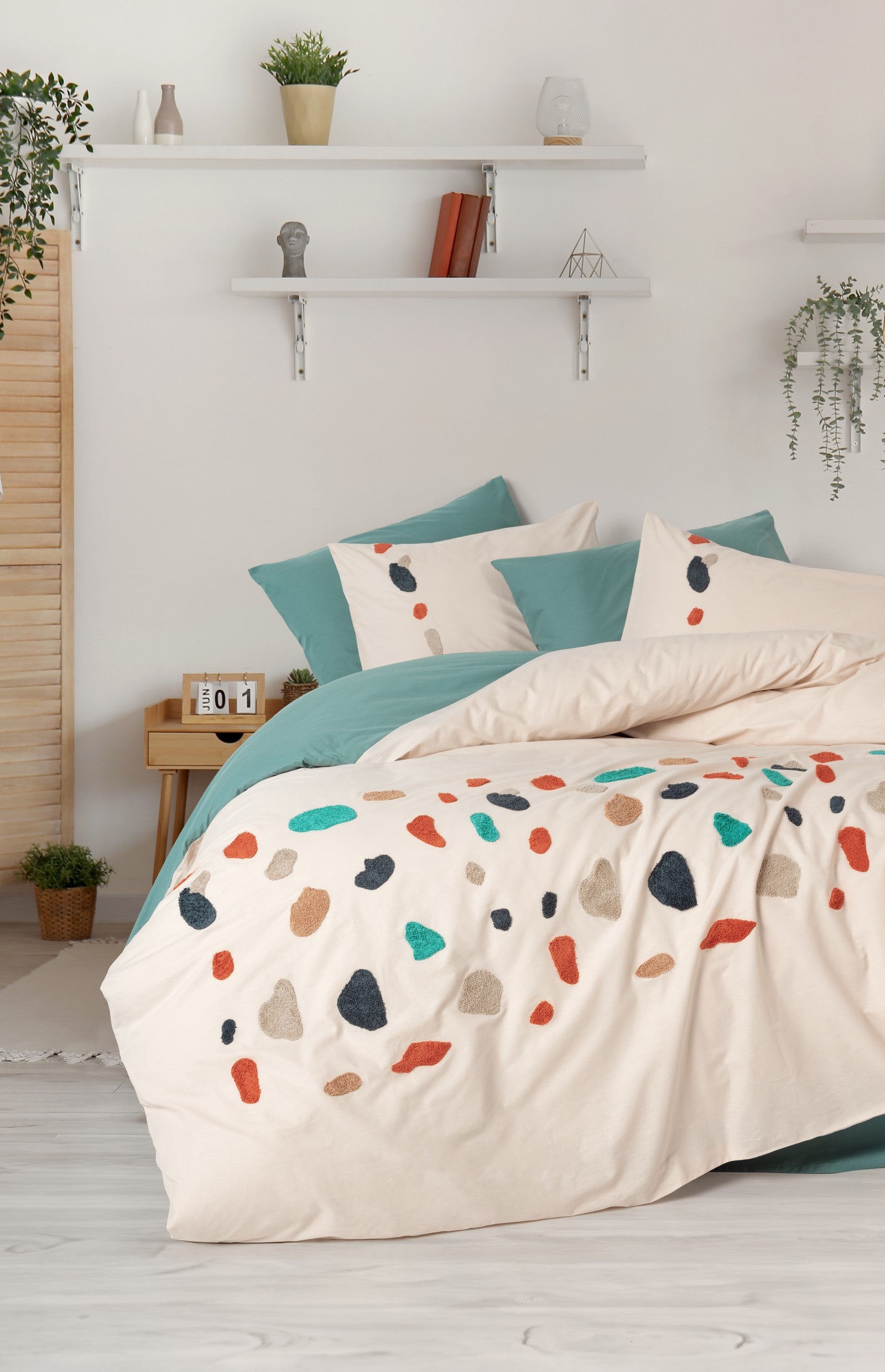 Cotton Box Puff Embroidered Double Duvet Cover Set Gaja Mint