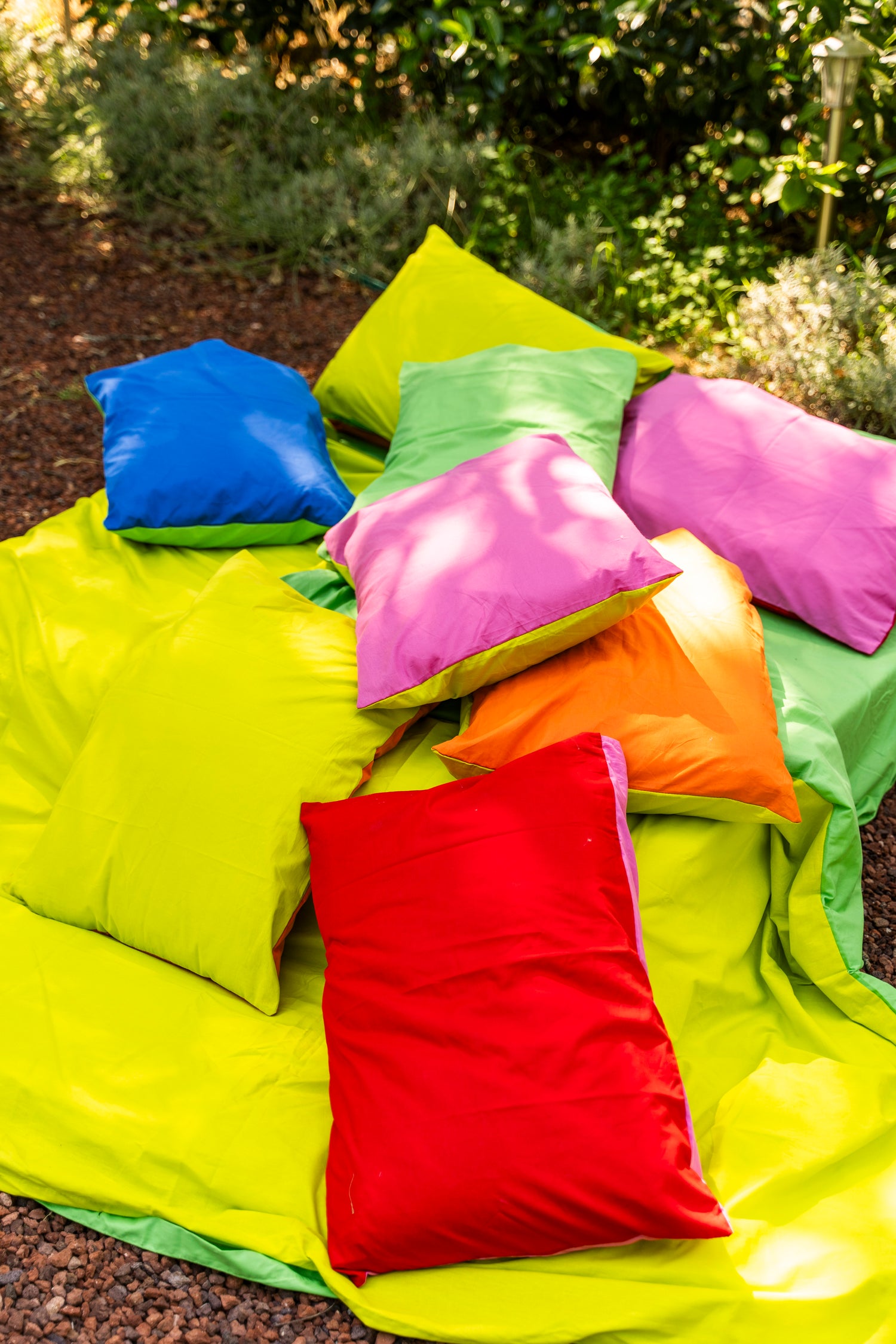 Popping Colors Çift Taraflı Yastık Kılıfı 50x70