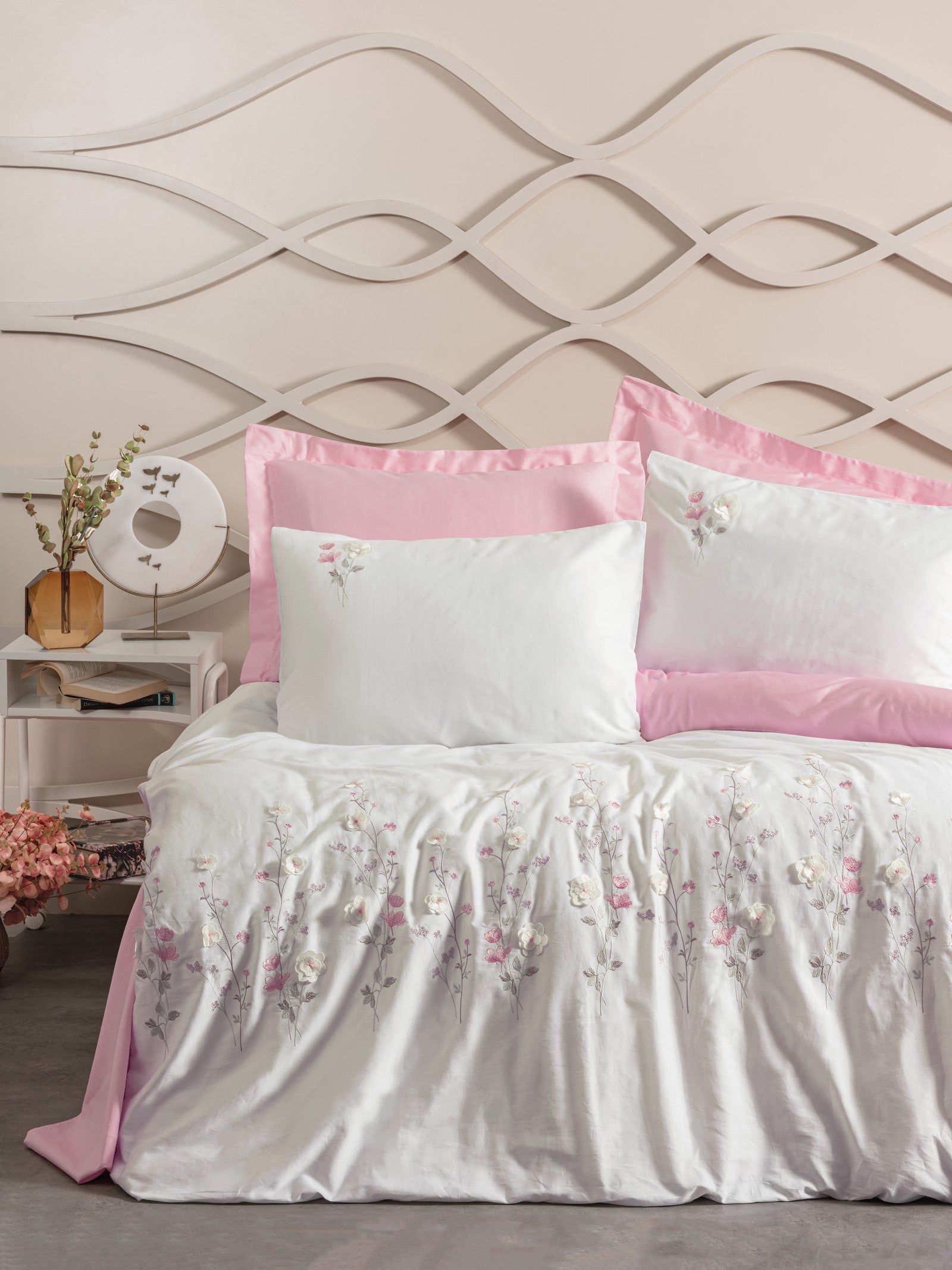 Cotton Box 3D Embroidered Satin Double Duvet Cover Set Jolie Pink