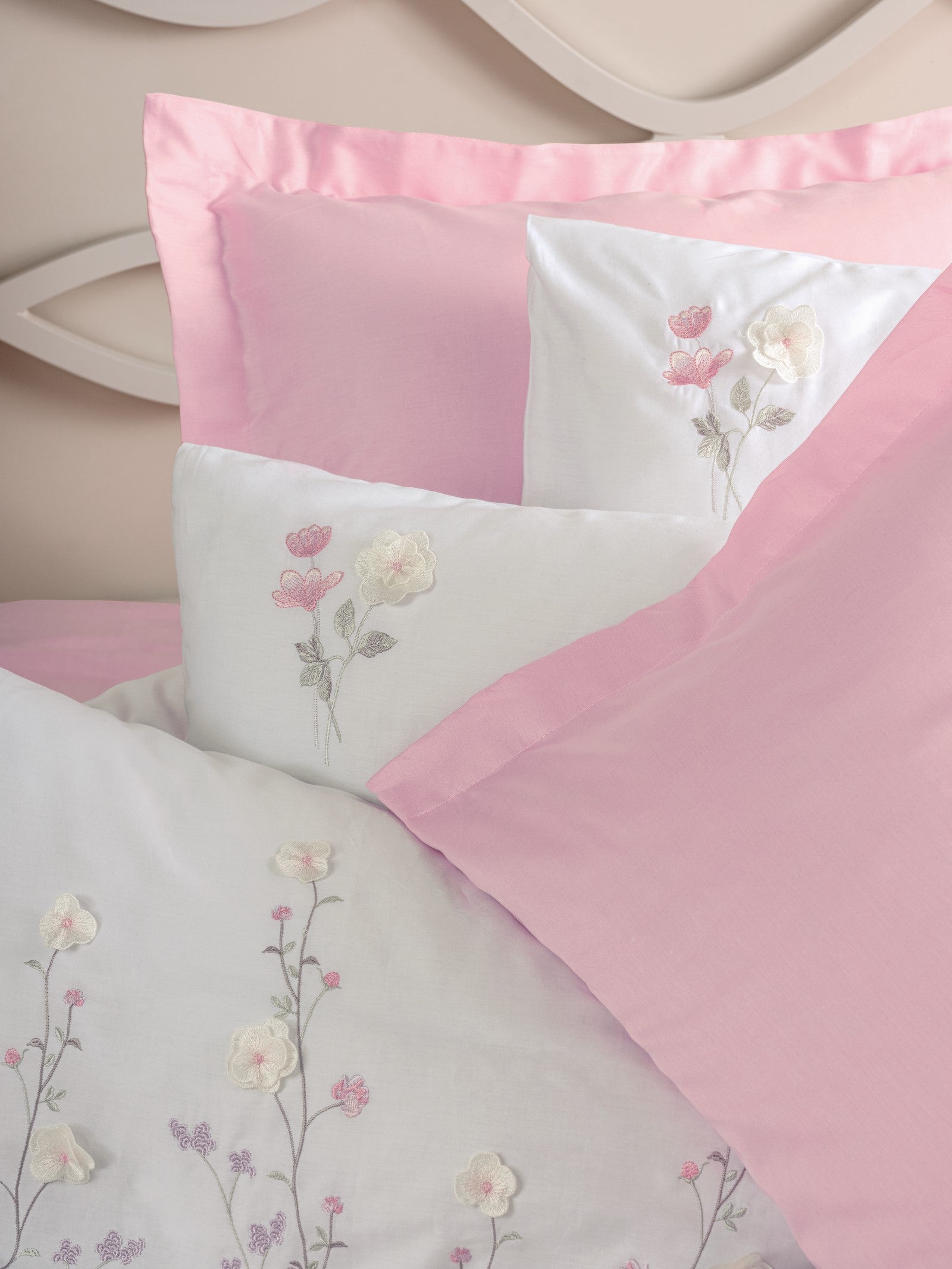 Cotton Box 3D Embroidered Satin Double Duvet Cover Set Jolie Pink