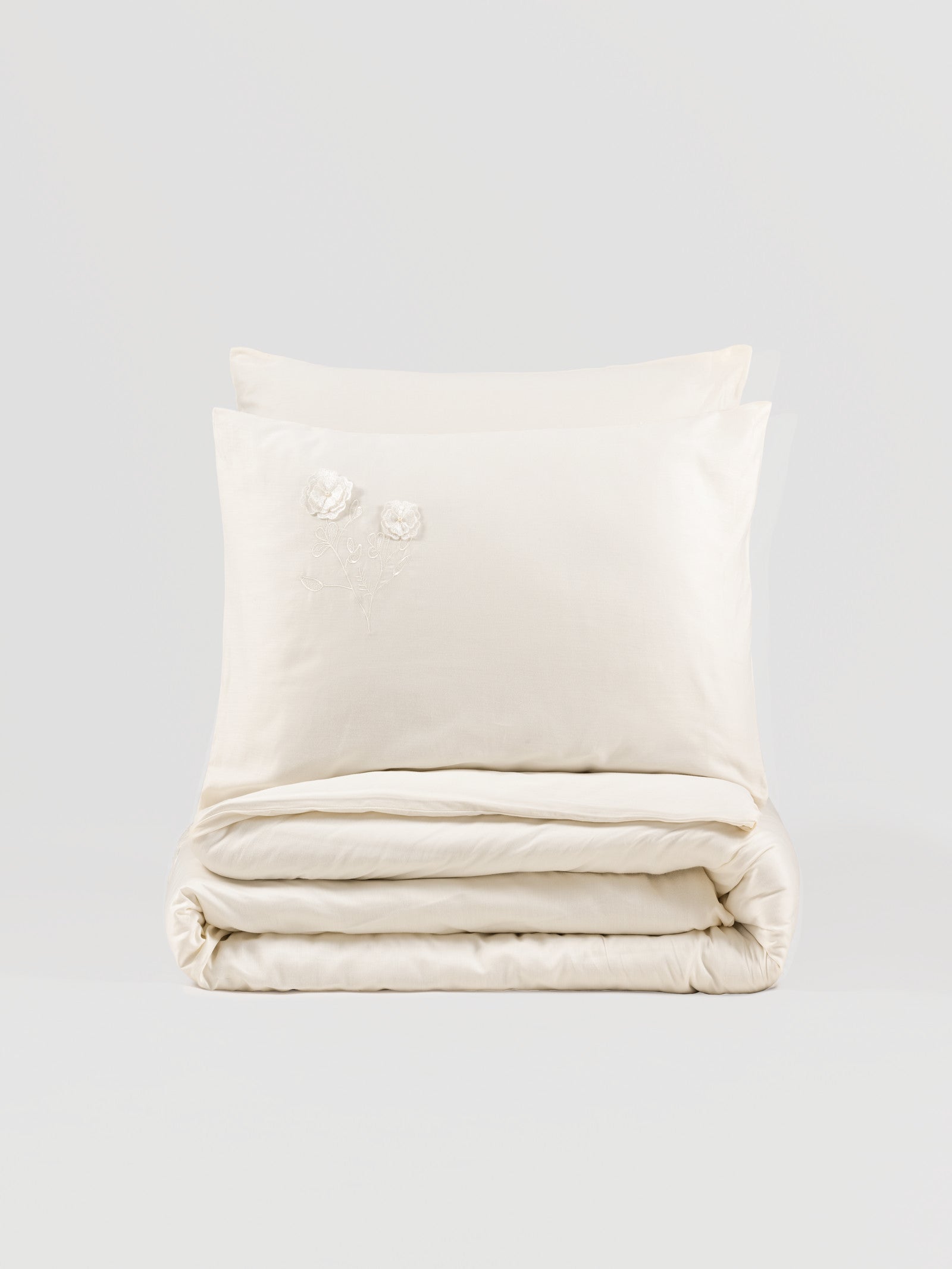 Cotton Box 3D Embroidered Satin Double Duvet Cover Set Pure Ecru