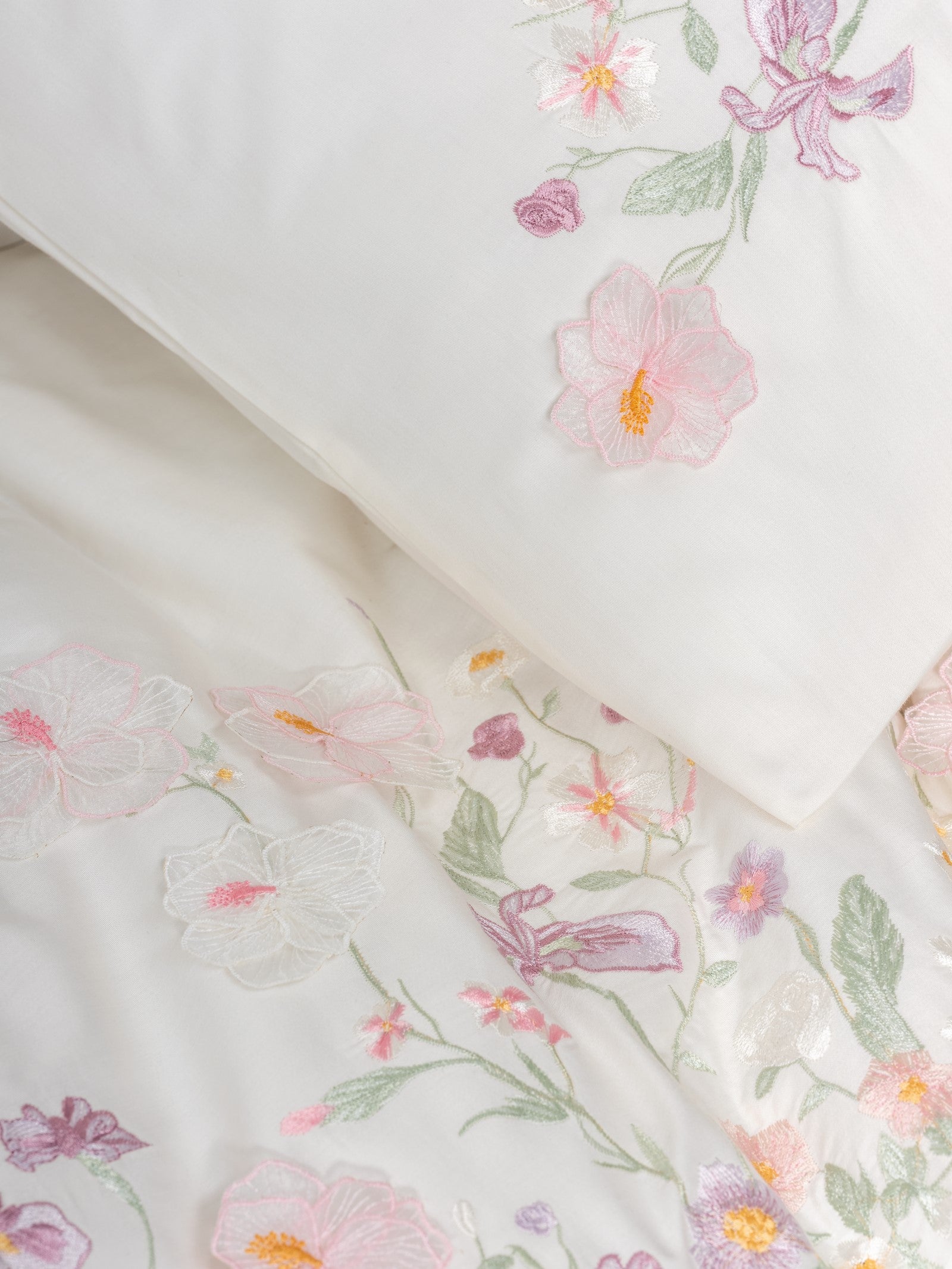 Cotton Box 3D Embroidered Satin Double Duvet Cover Set Zephy Ecru