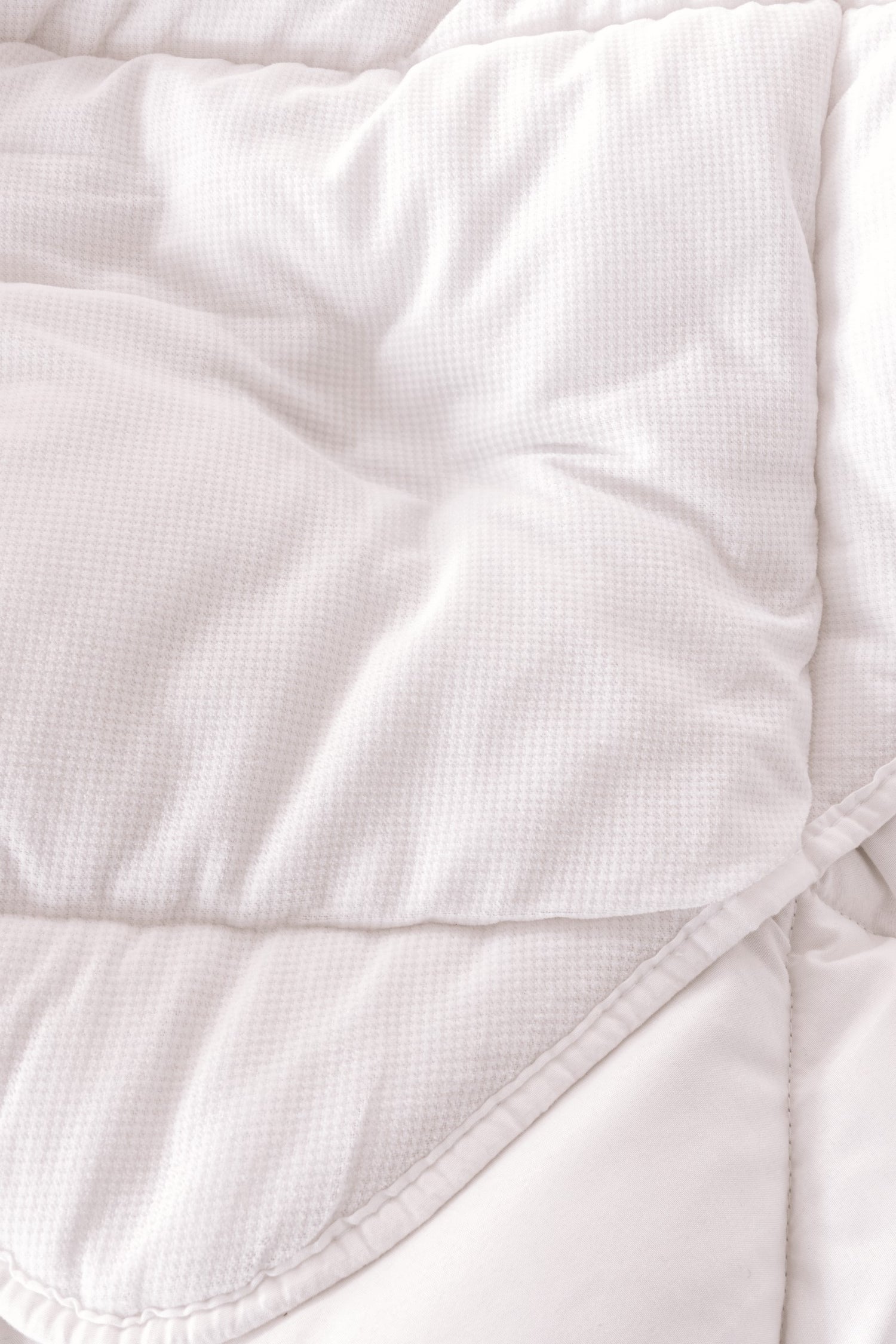 Cotton Box Double Utka Quilt White 195x215