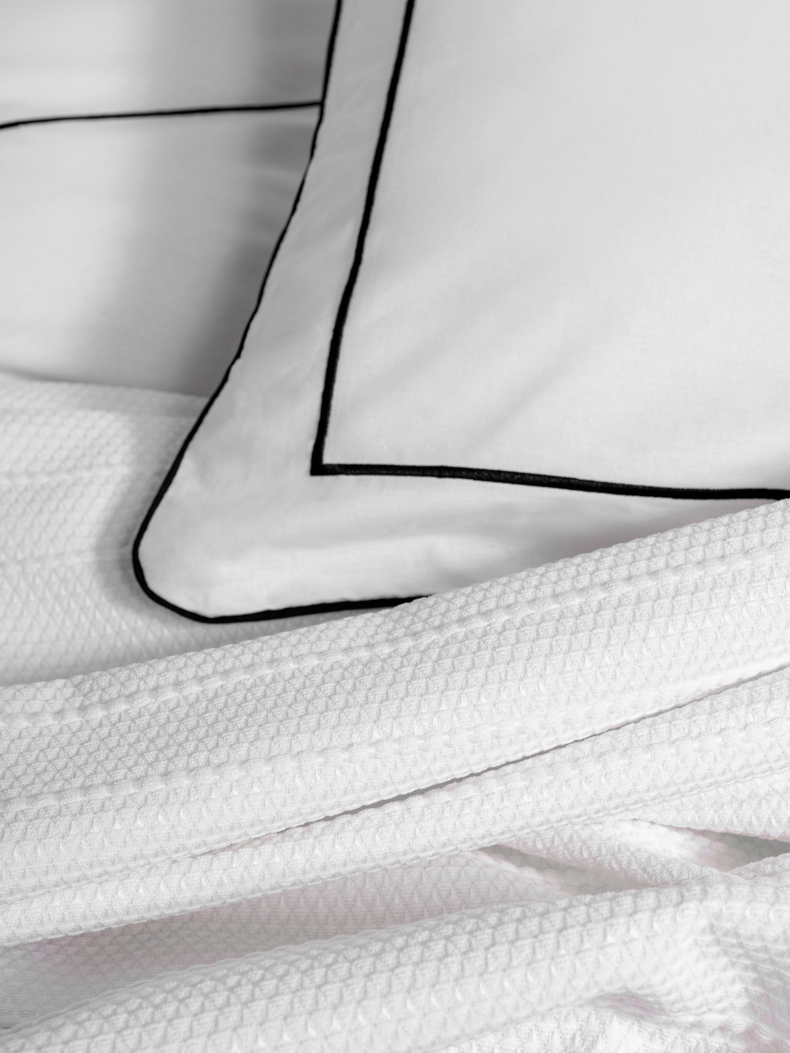 Комплект пододеяльников Cotton Box Classic Dowry Double Pique Mahur White