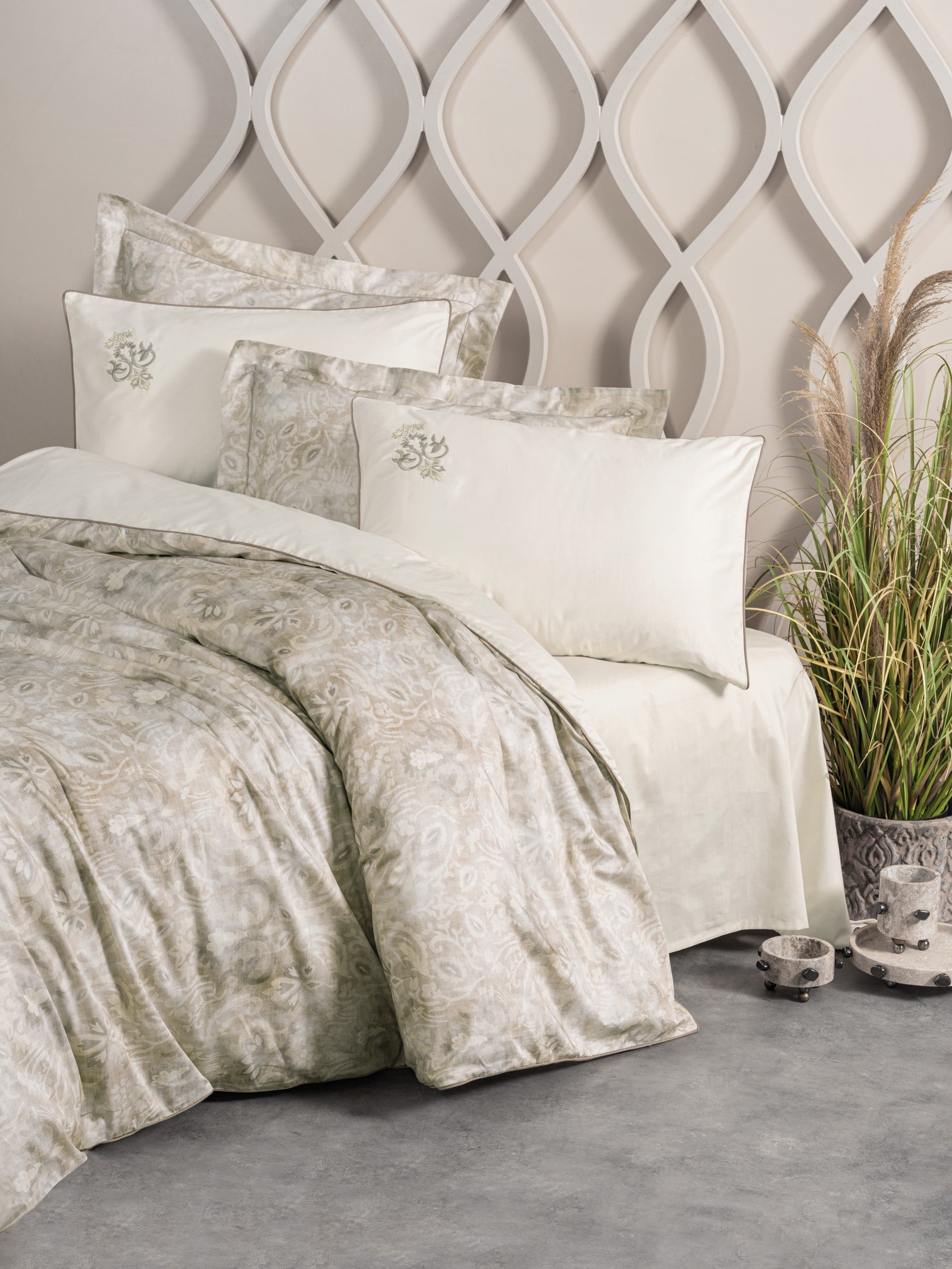 Cotton Box Elite Satin Double Duvet Cover Set Beatrix Beige