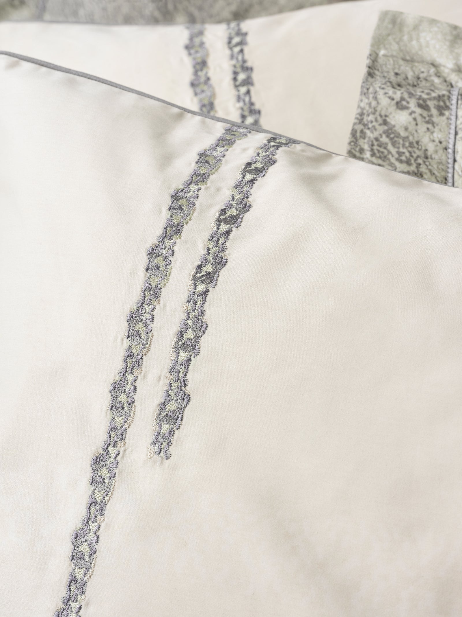 Cotton Box Elite Satin Double Duvet Cover Set Sendero Khaki