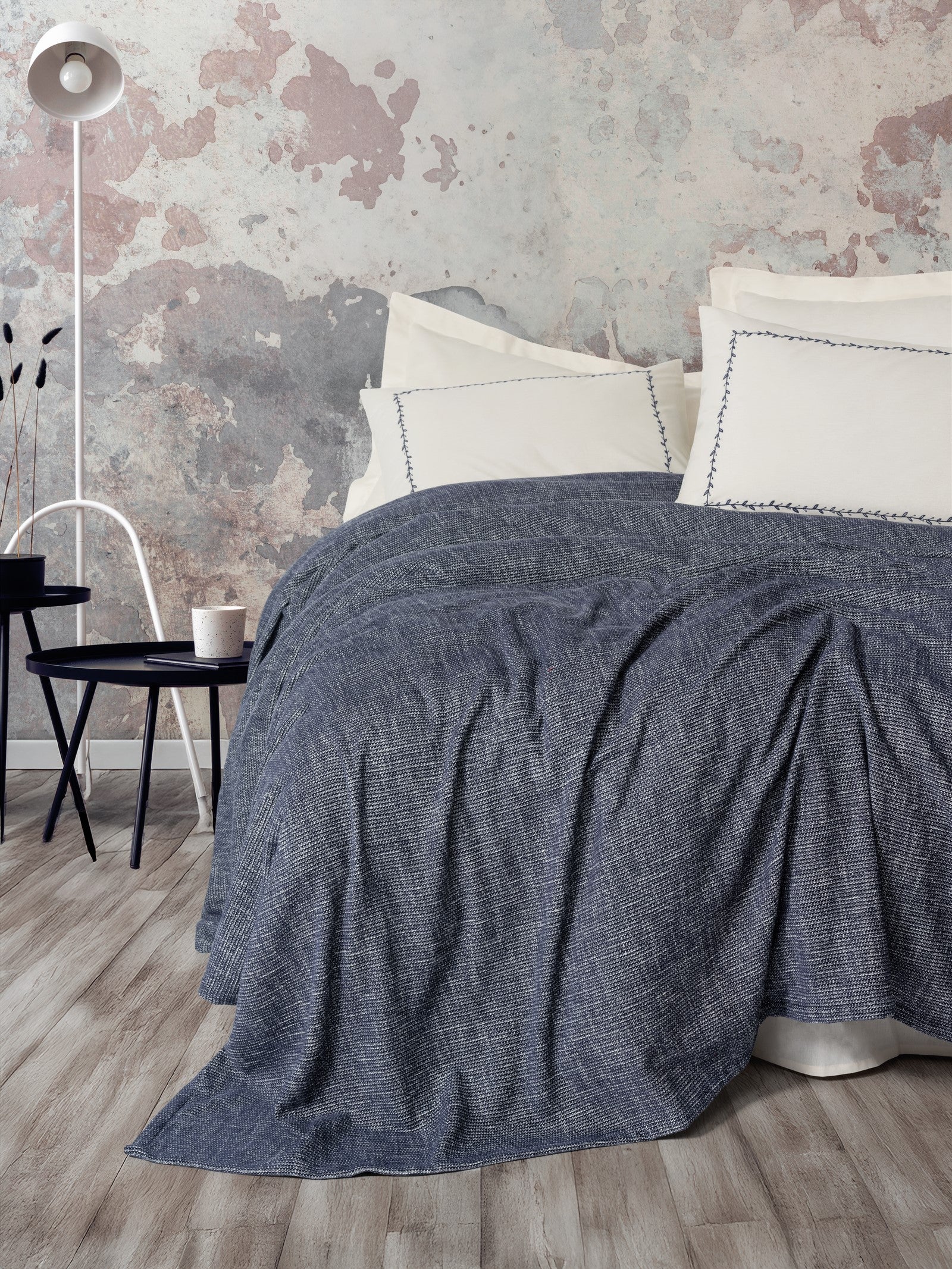 Cotton Box Embrova Chenille Double Bedspread/Pique Set Loom Navy Blue