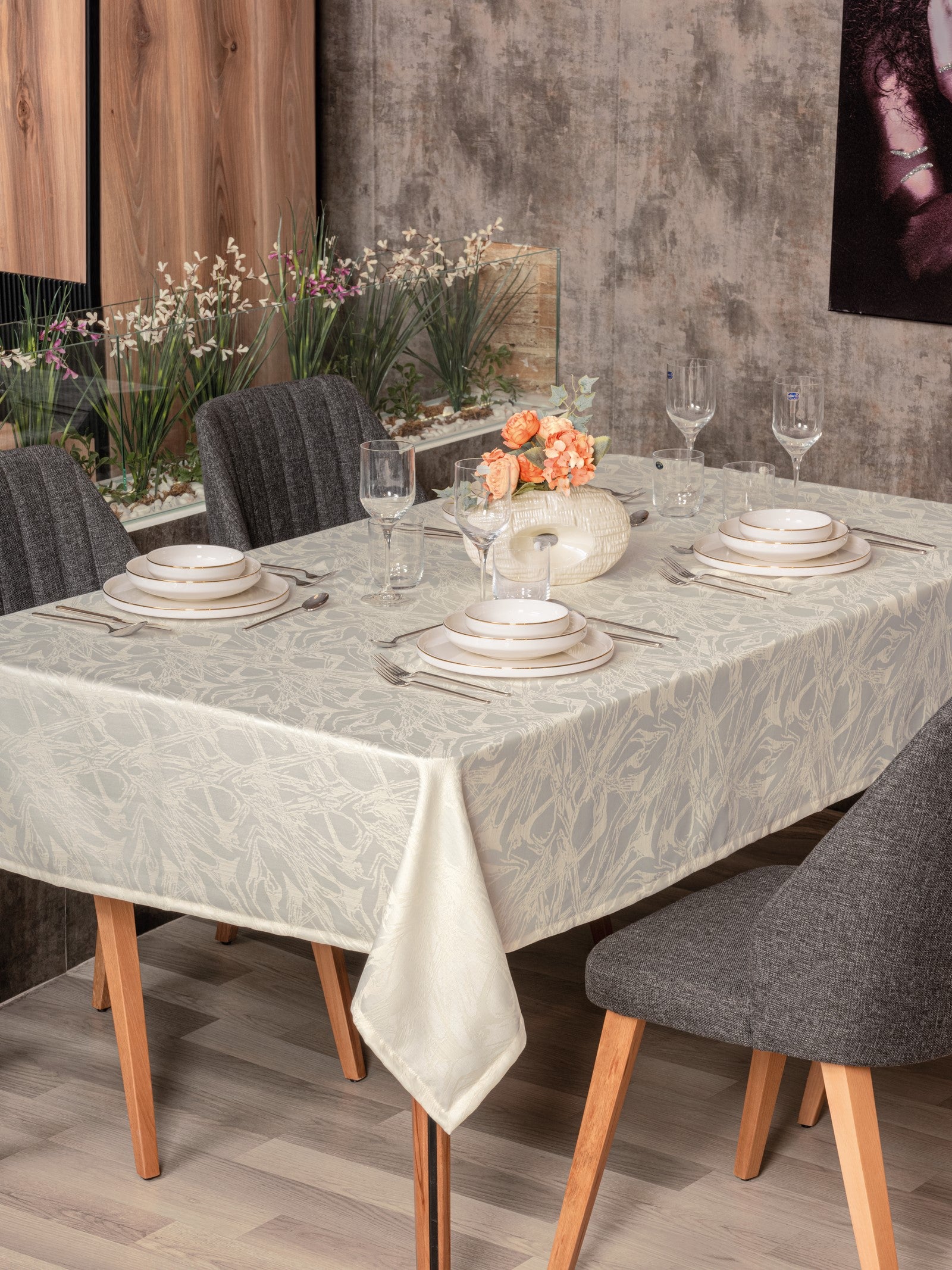 Cotton Box Jacquard Carefree Tablecloth Lavinia Cream 155x160