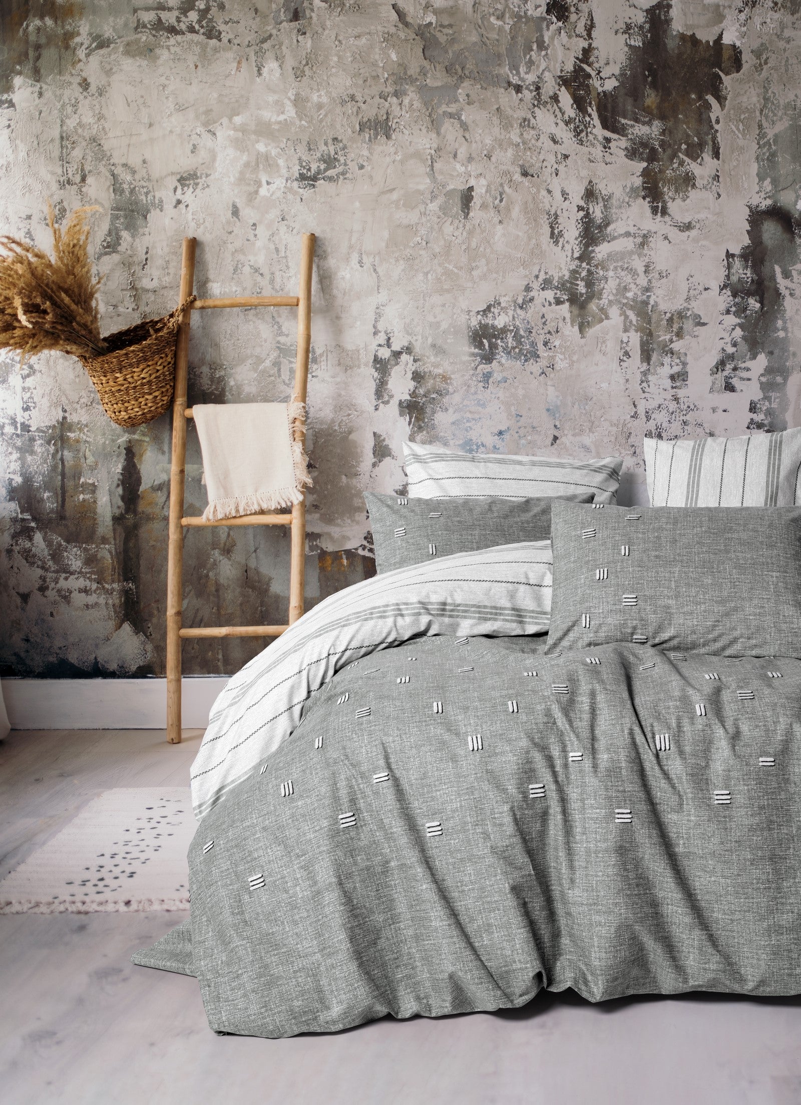 Cotton Box Klein Embroidered Ranforce Double Duvet Cover Set Patara Gray