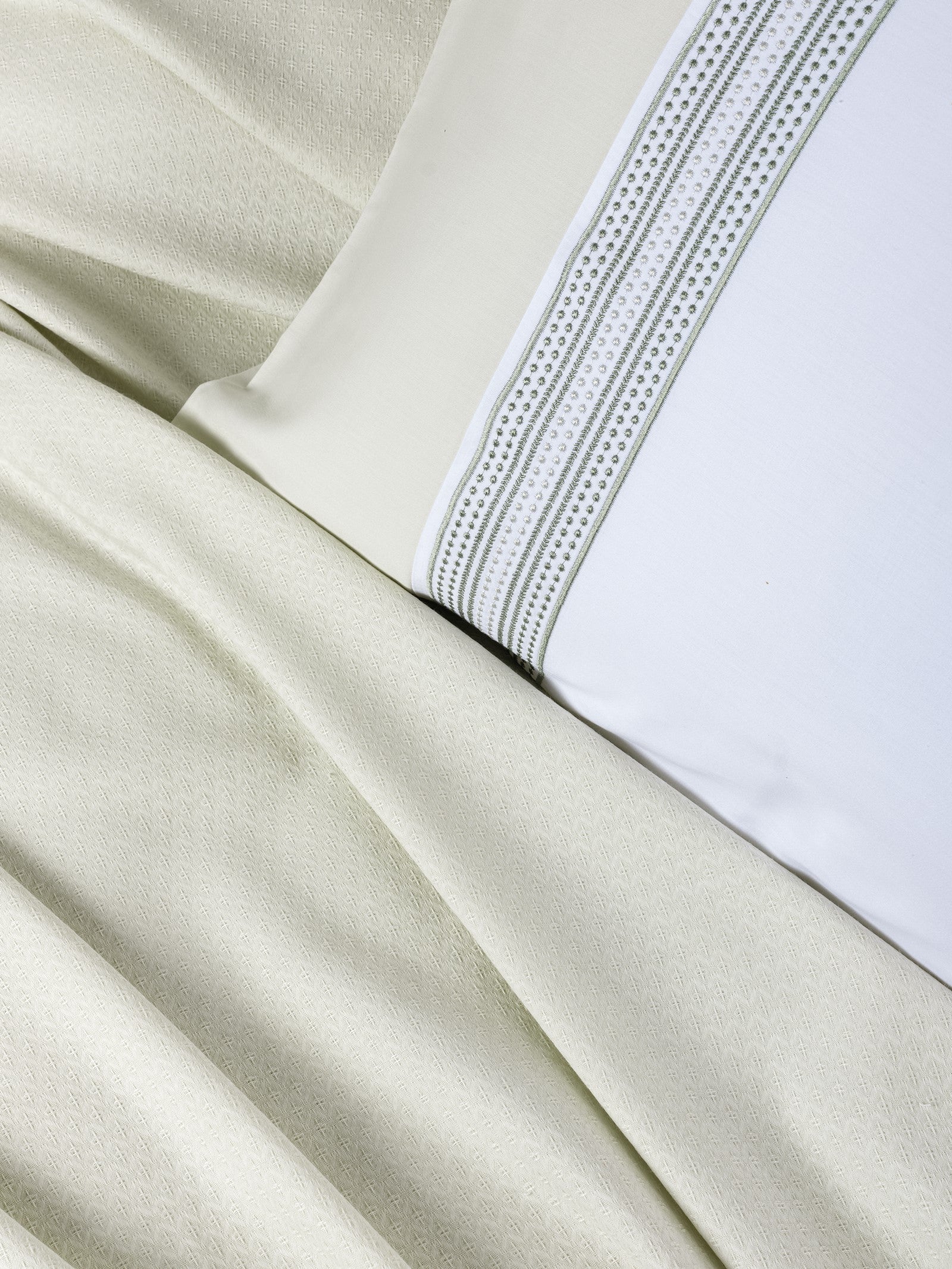 Двуспальный комплект покрывал Cotton Box Lusso Bamboo Lessy Green