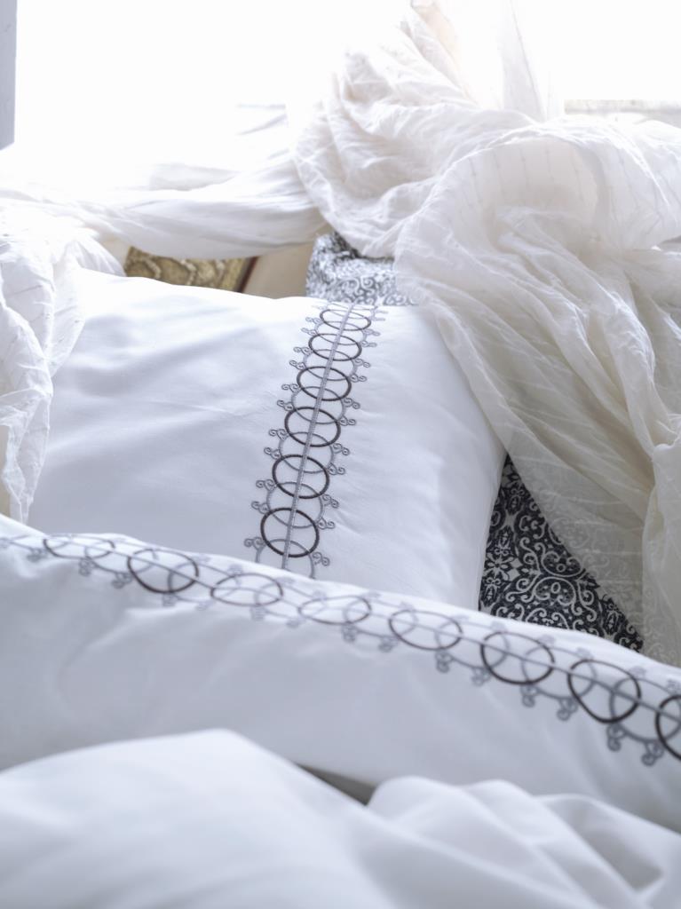 Cotton Box Majestic Double Duvet Cover Set - Paola Gray