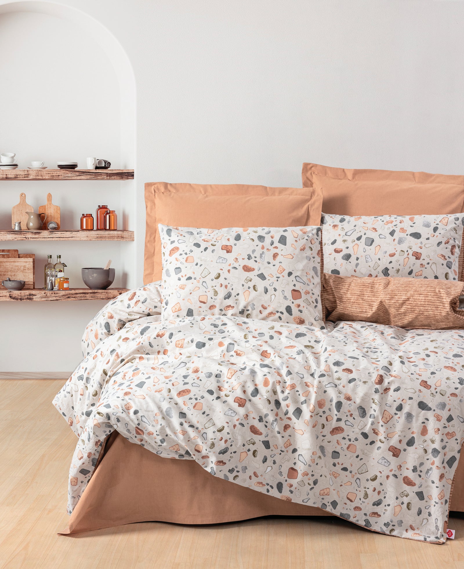 Cotton Box Minimal Çift Kişilik Lastikli Çarşaflı Nevresim Takımı Oniks Karamel