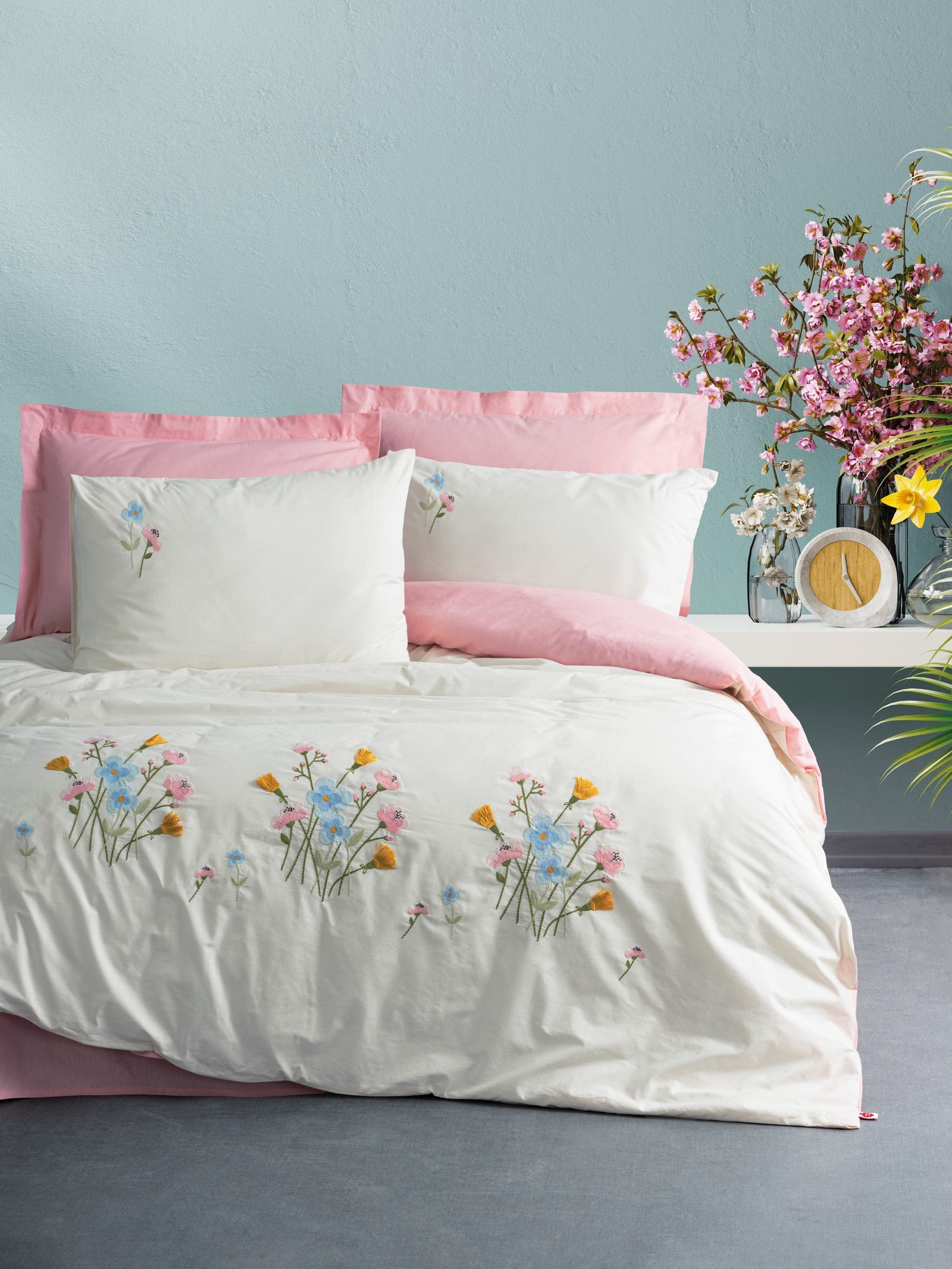 Cotton Box Embroidered Ranforce Double Duvet Cover Set Delbin Pink
