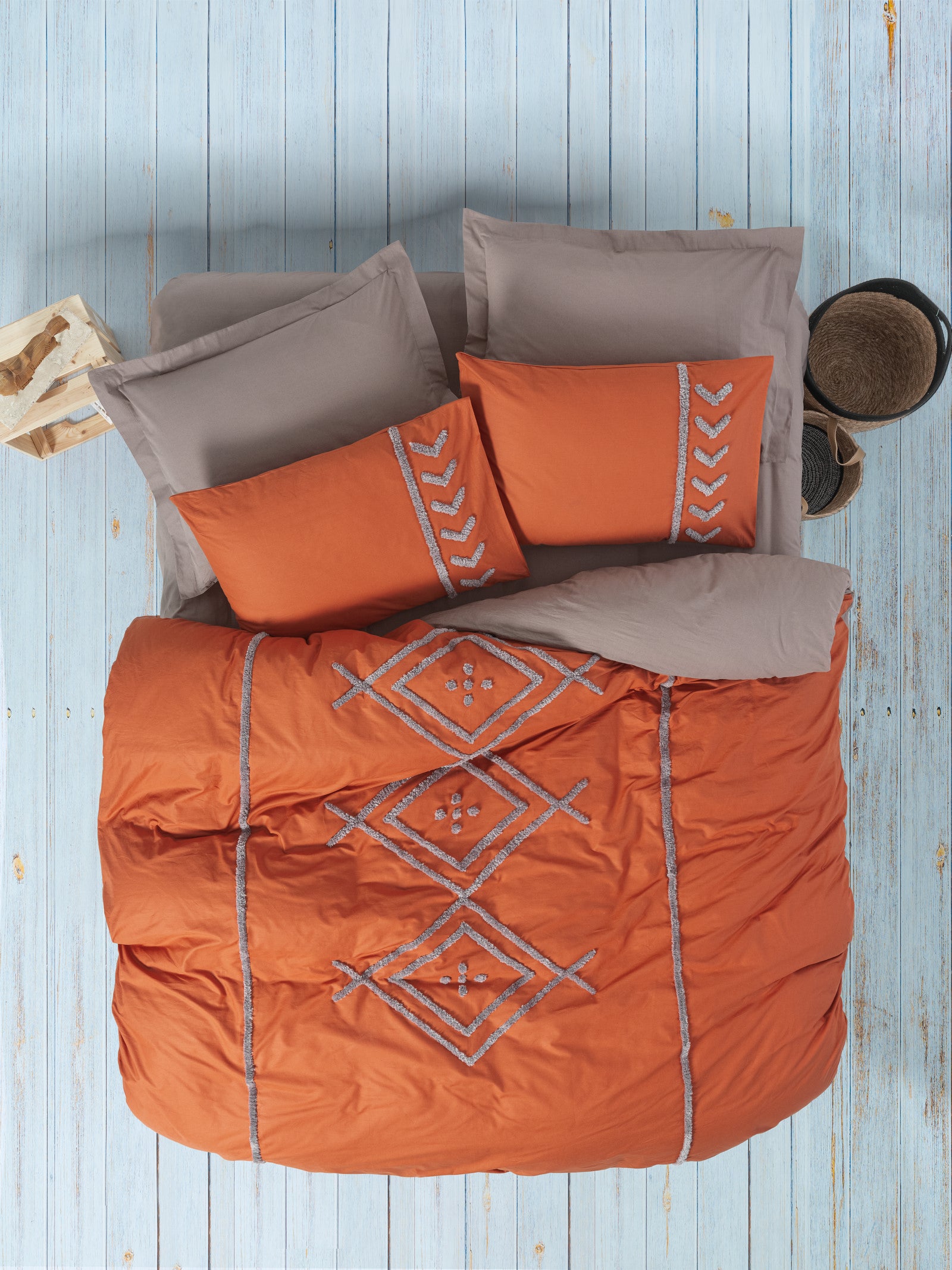 Cotton Box Puff Nakışlı Çift Kişilik Nevresim Takımı Liya Kiremit-Bej