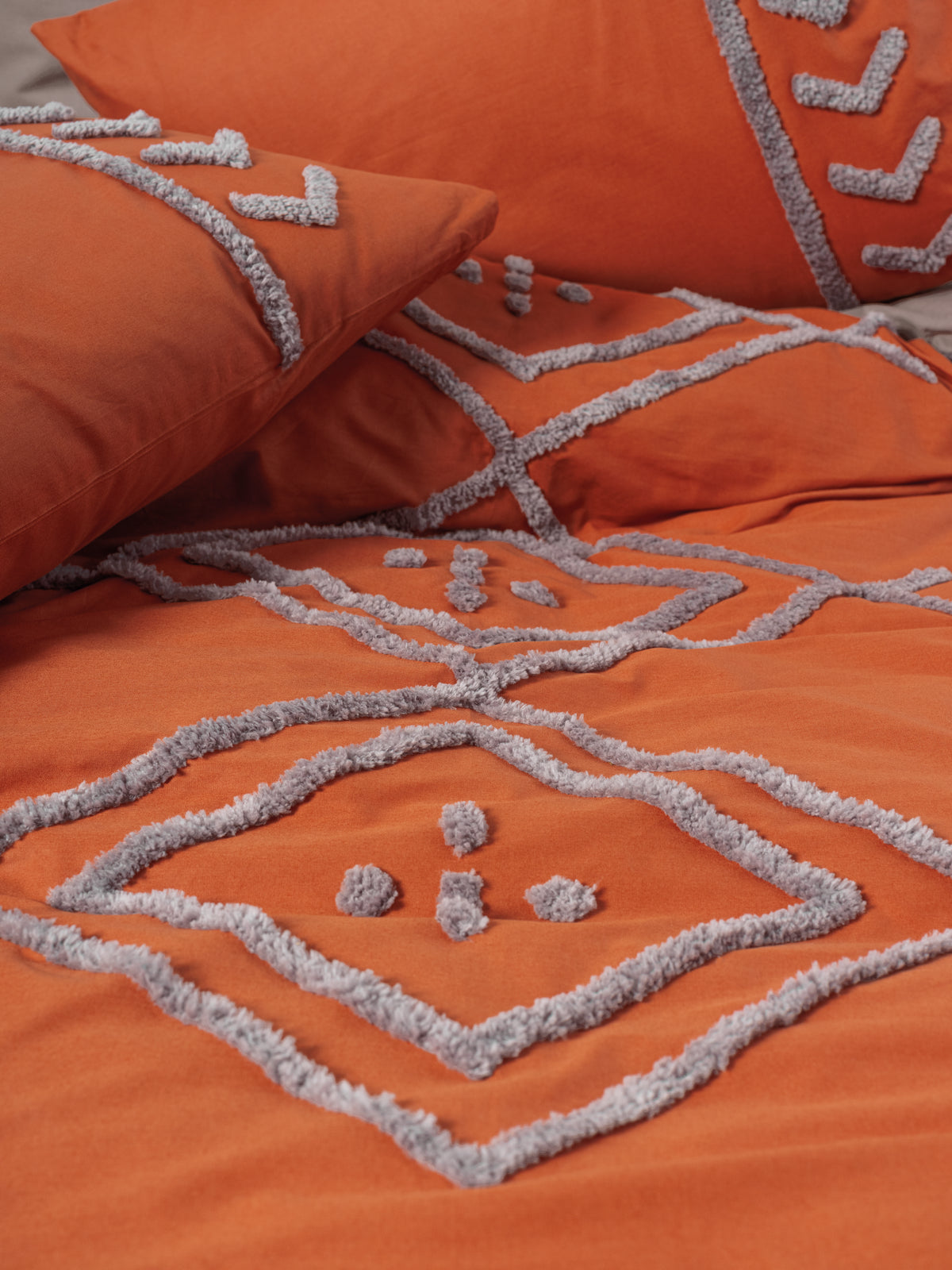 Cotton Box Puff Nakışlı Çift Kişilik Nevresim Takımı Liya Kiremit-Bej