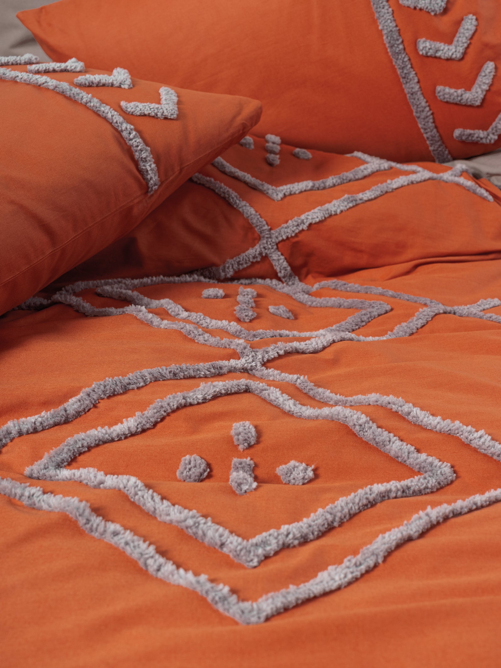 Cotton Box Puff Nakışlı Çift Kişilik Nevresim Takımı Liya Kiremit-Bej