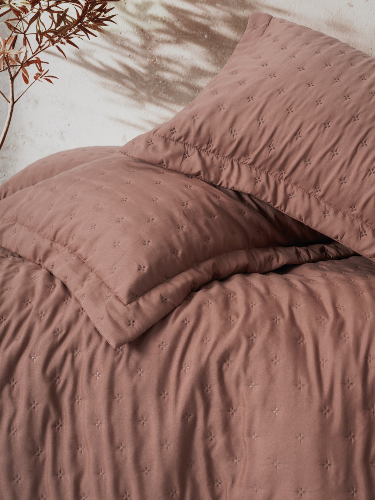 Cotton Box Serra Çift Kişilik Yatak Örtüsü Niva Gül Kurusu
