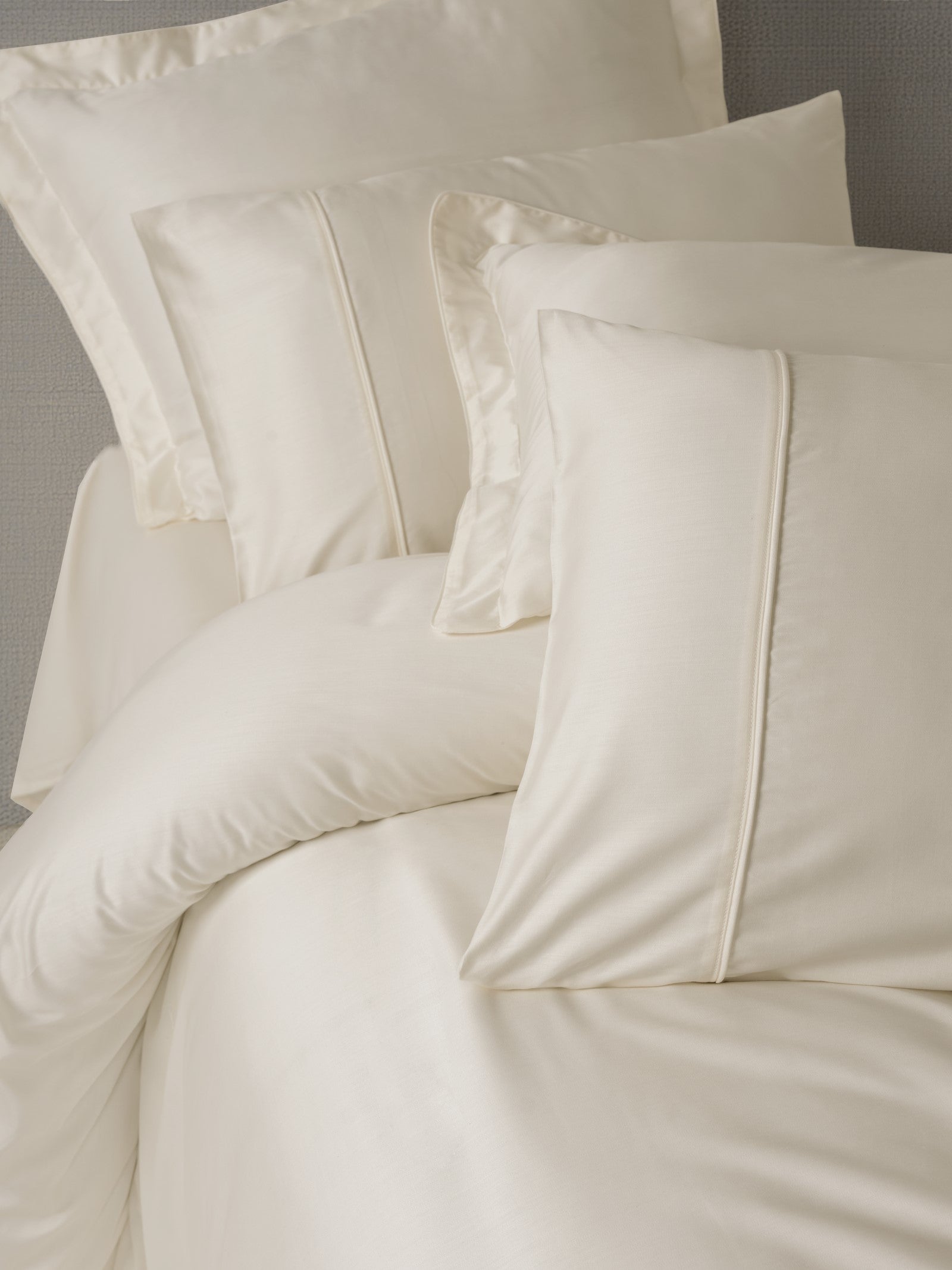 Cotton Box Silky Satin Double Duvet Cover Set Ecru