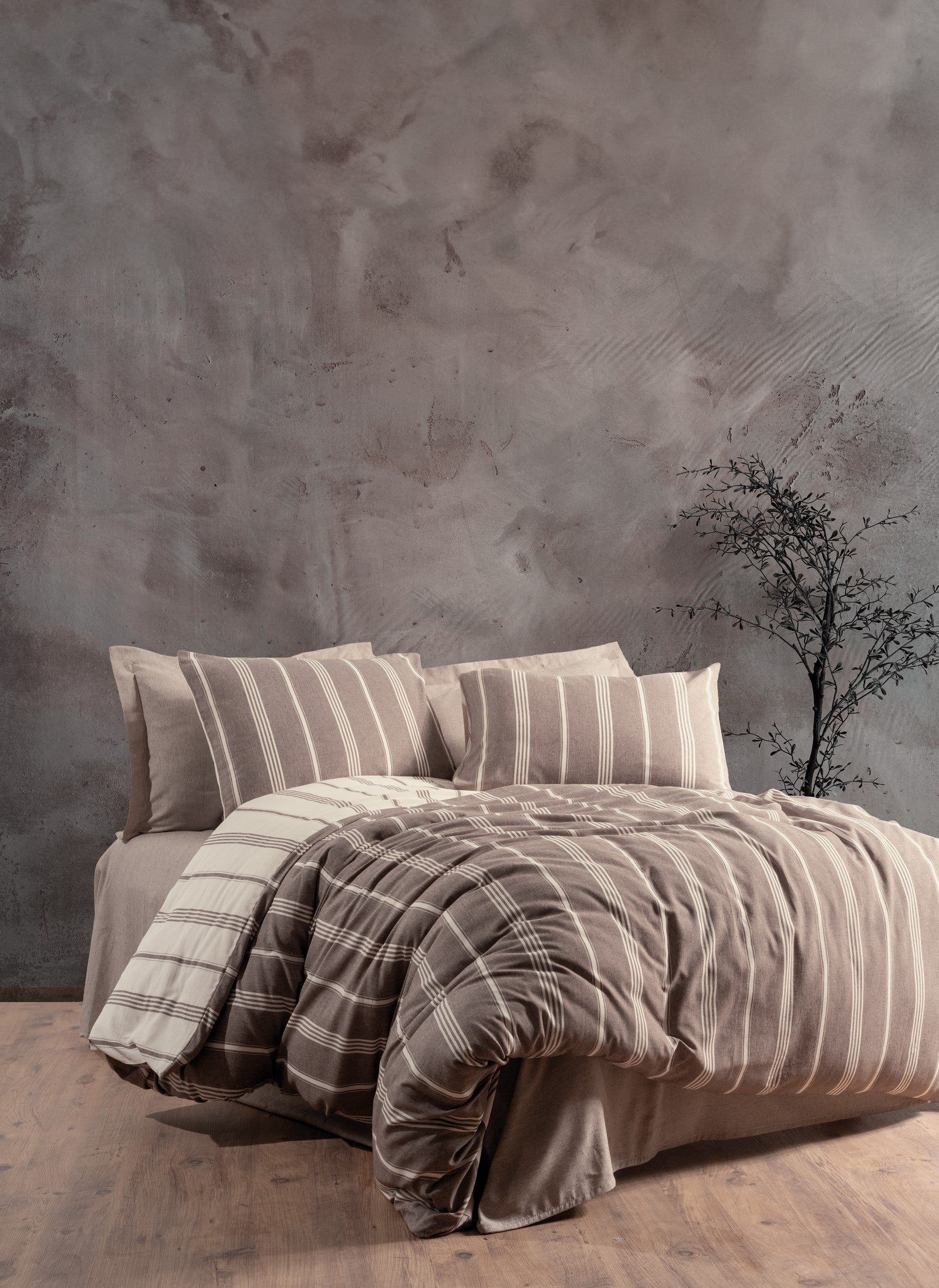 Cotton Box Smooth Single Duvet Cover Set Jamira Brown