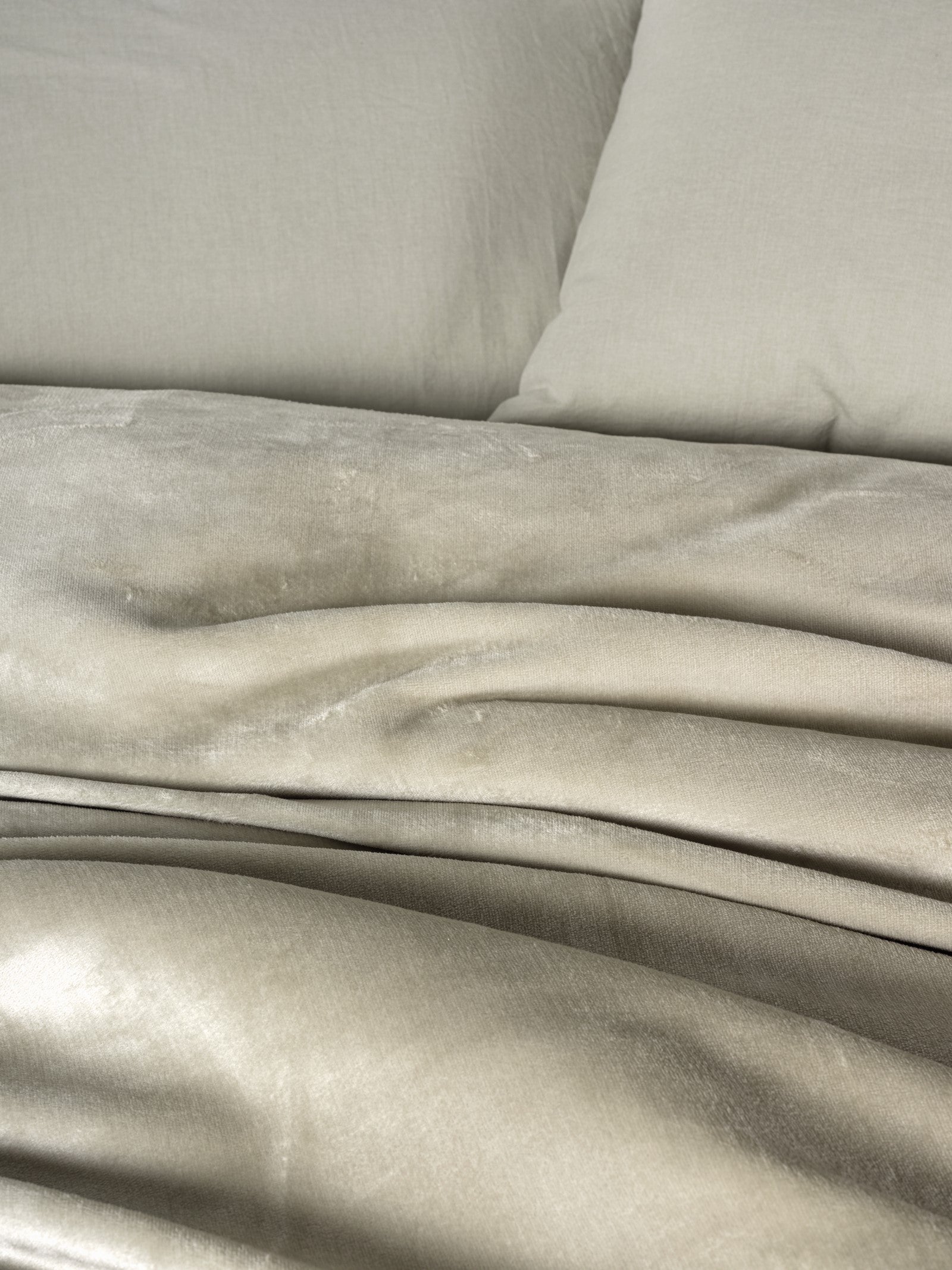 Cotton Box Velvet Double Duvet Cover Set Flossy Stone