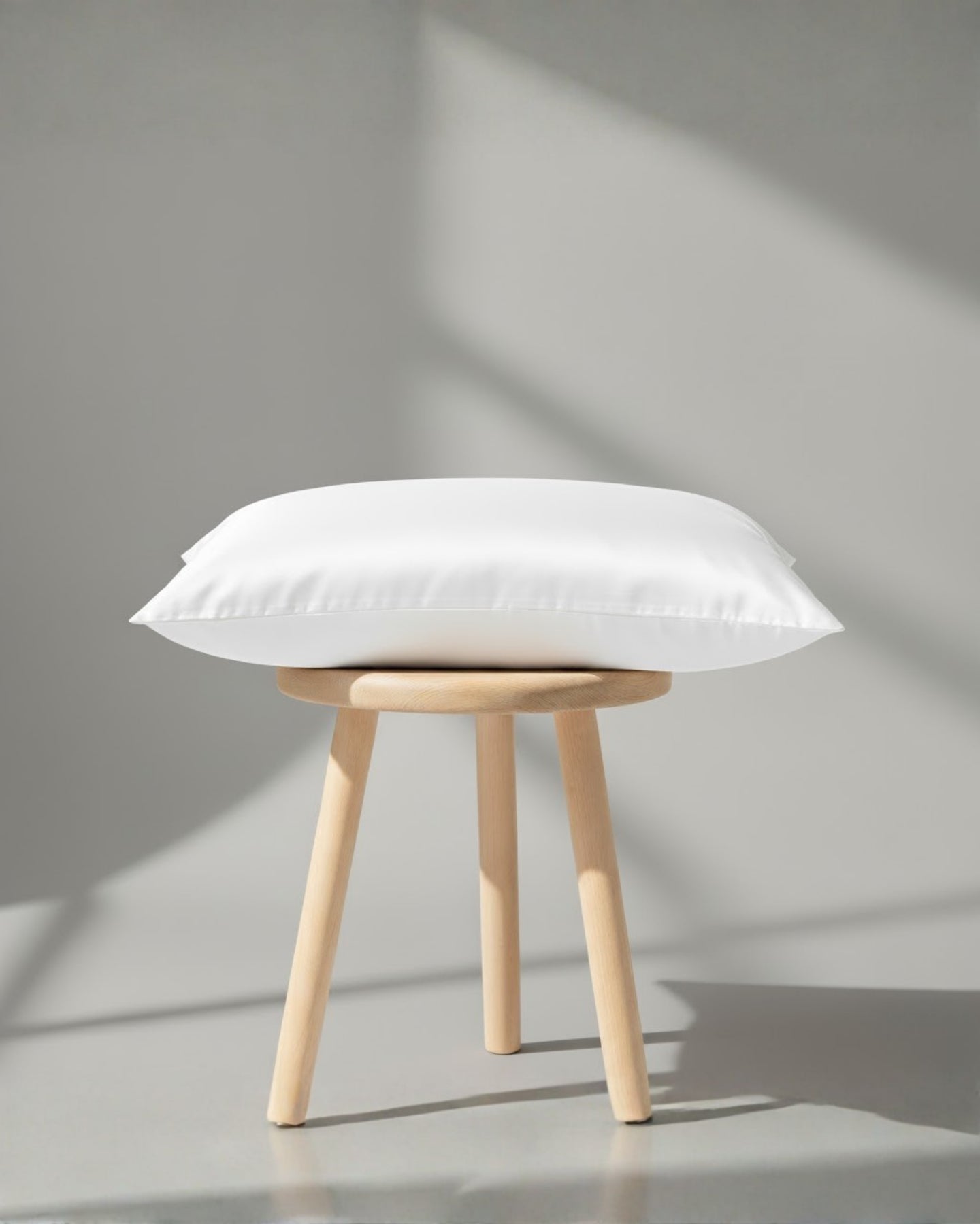 Cozy Home Halo Saten Yastık Kılıfı Beyaz 50x70