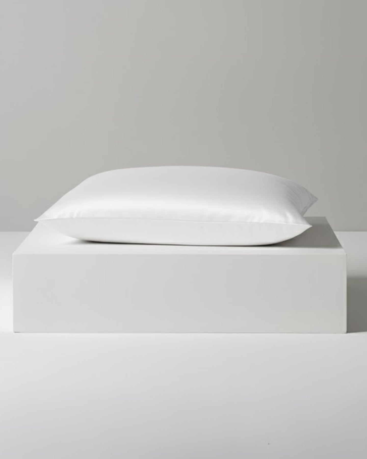 Cozy Home Halo Saten Yastık Kılıfı Beyaz 50x70