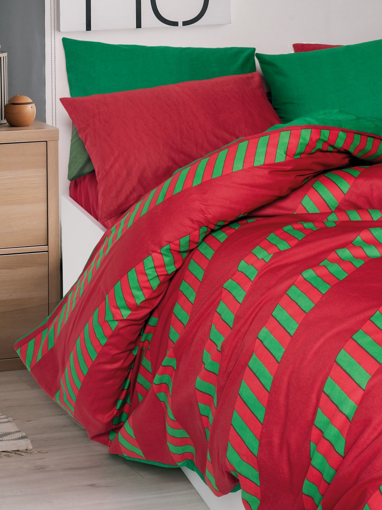 Cozy Home Festive Çift Kişilik Lastikli Çarşaflı Nevresim Takımı Holly Yeşil