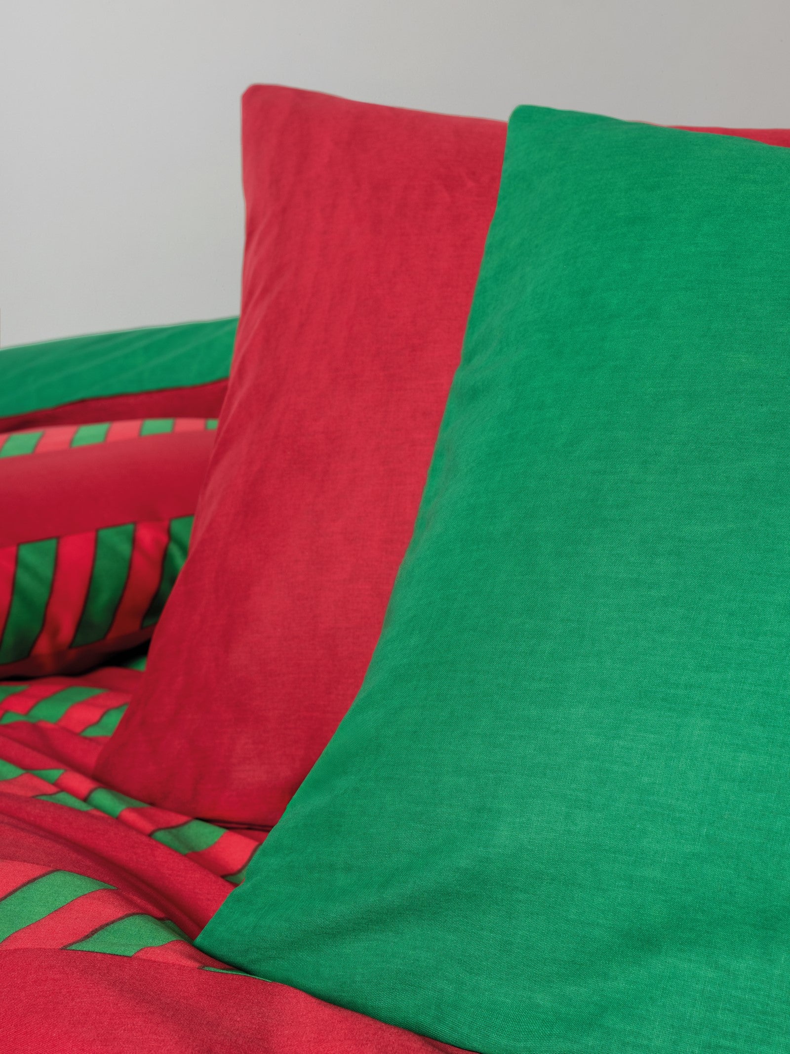 Cozy Home Festive Çift Kişilik Lastikli Çarşaflı Nevresim Takımı Holly Yeşil