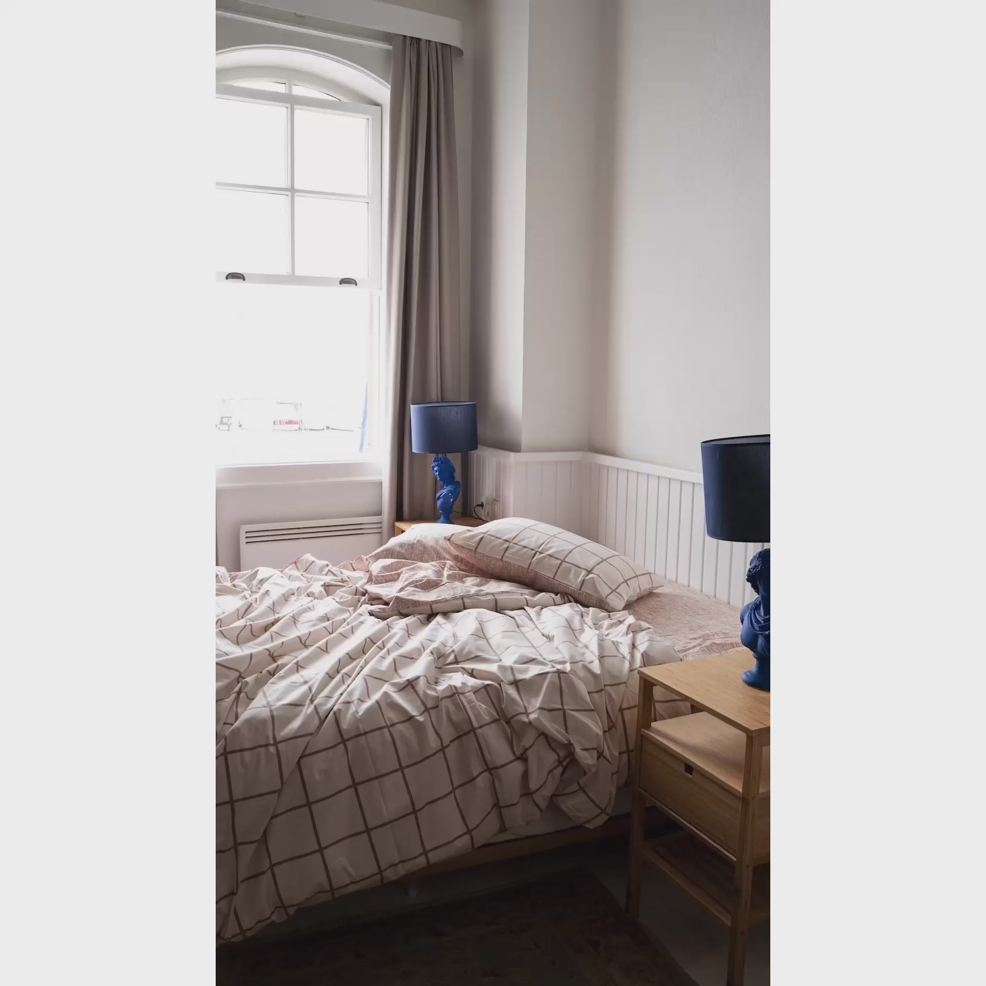 Cozy Home Çift Kişilik Lastikli Çarşaflı Nevresim Takımı Kare Krem