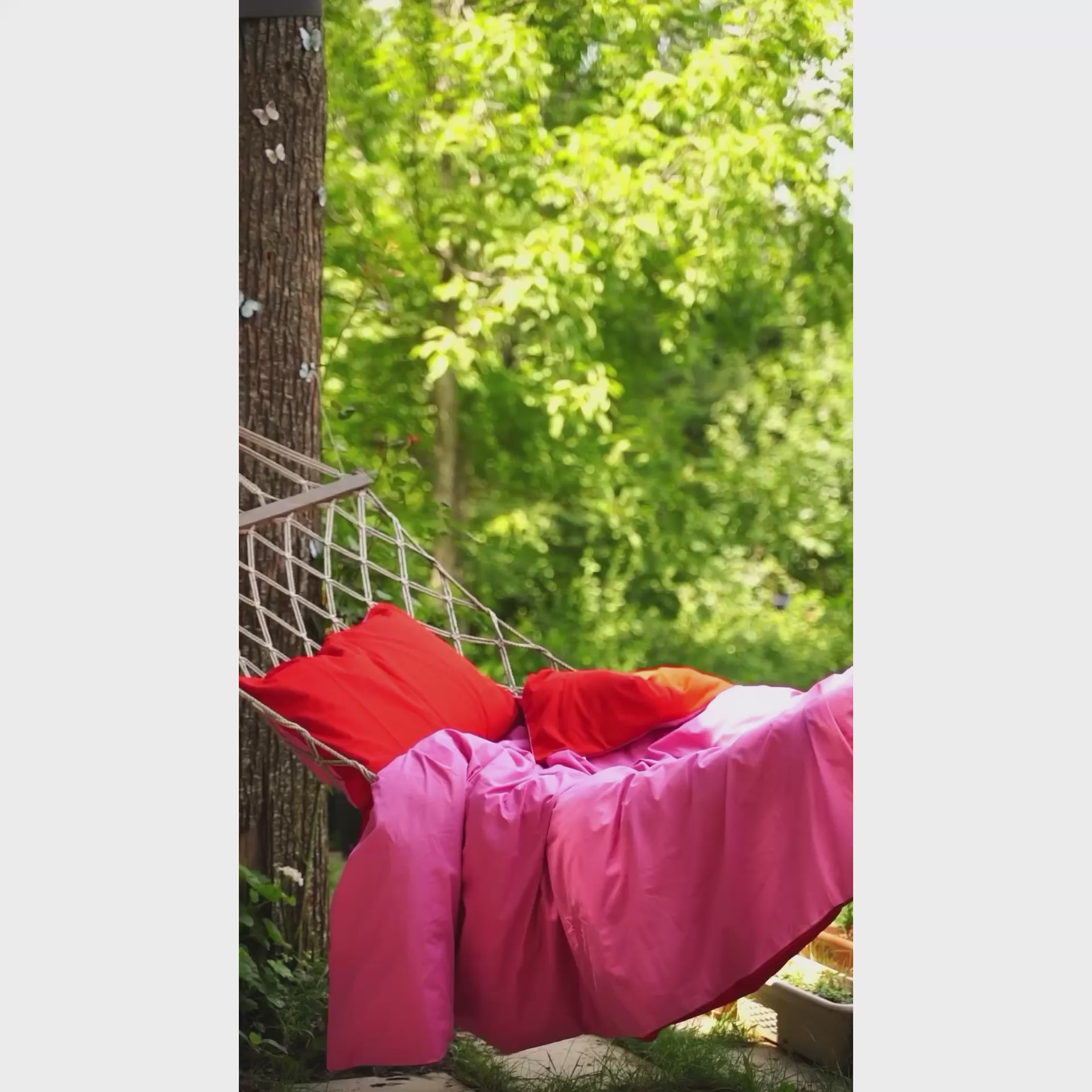Cozy Home Popping Colors Çift Kişilik Lastikli Çarşaflı Nevresim Takımı Sage Kırmızı-Fuşya