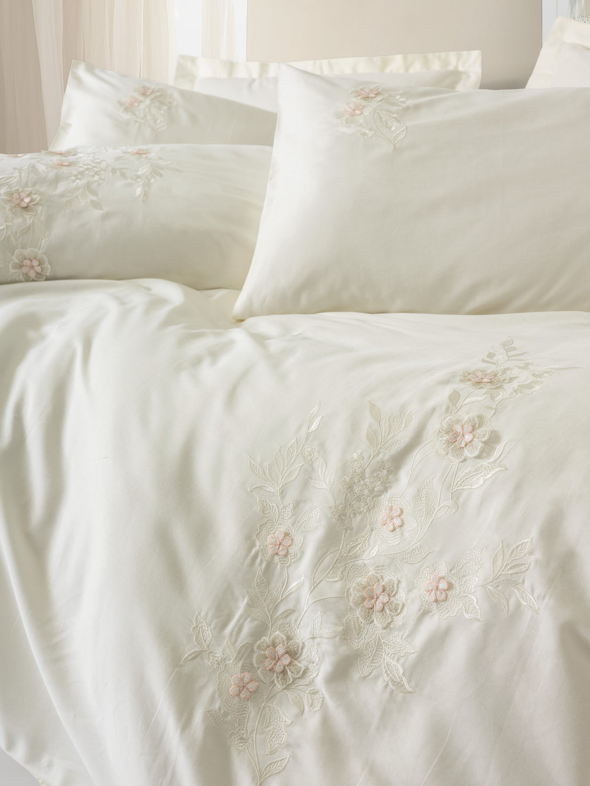 Cotton Box 3D Embroidered Sateen Double Duvet Cover Set Aira Ecru