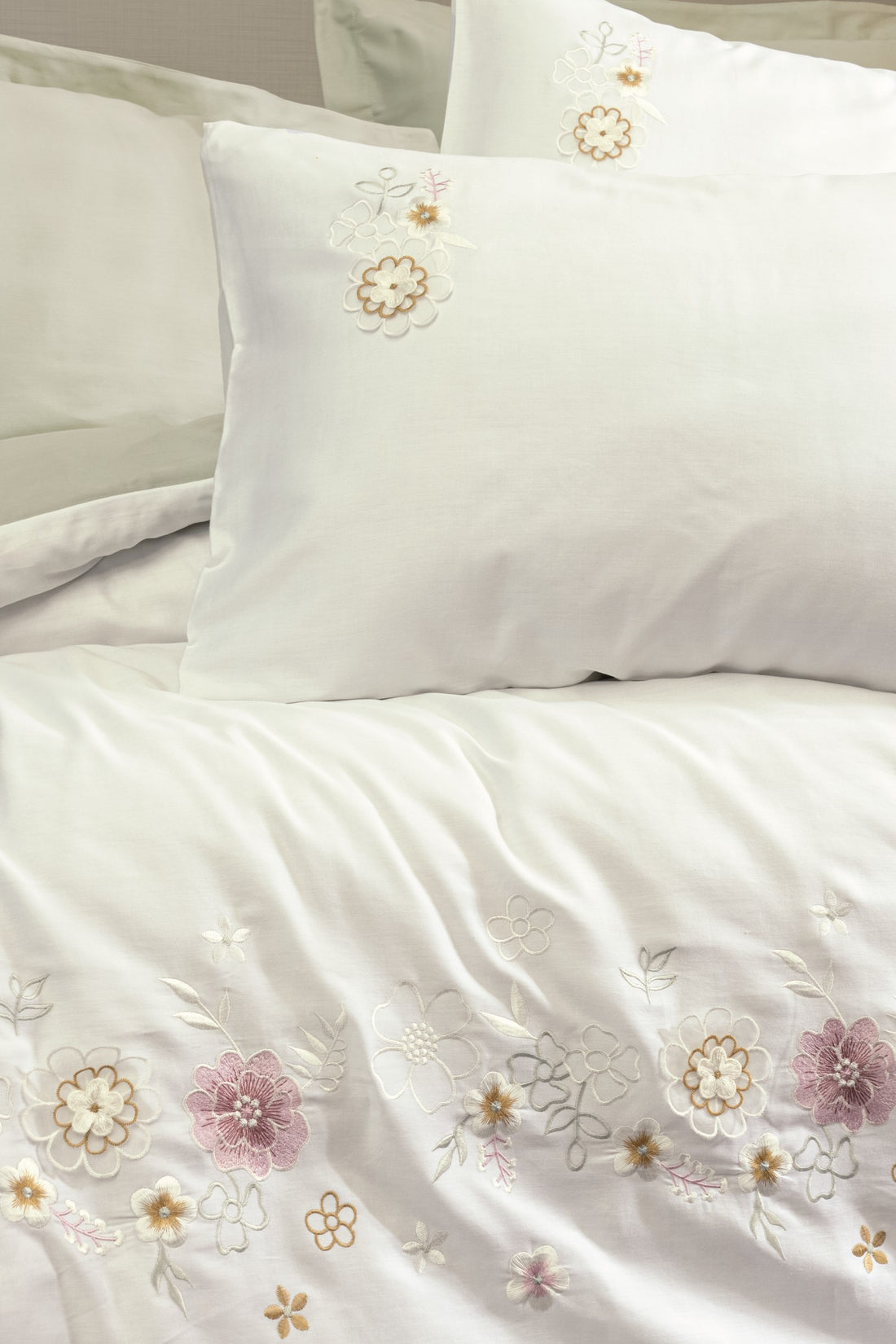 Комплект постельного белья Cotton Box с 3D-вышивкой из сатина Jenika Mint