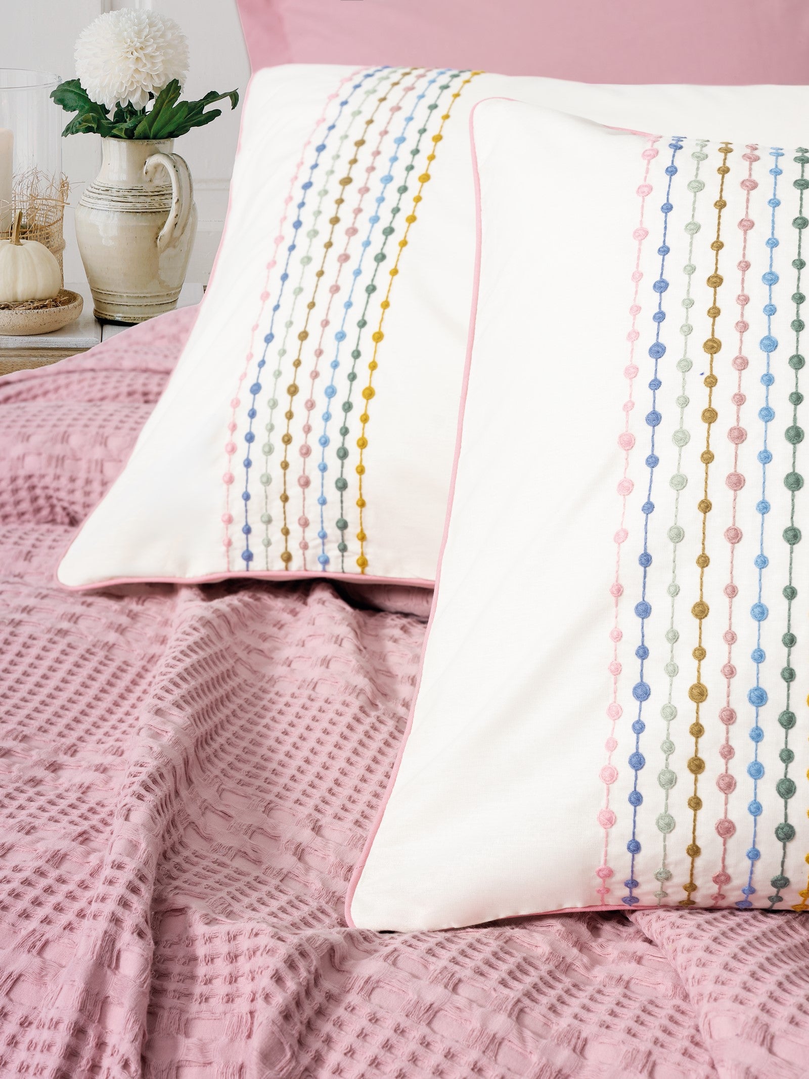 Cotton Box Aura Single Bedspread Set Pebble Pink