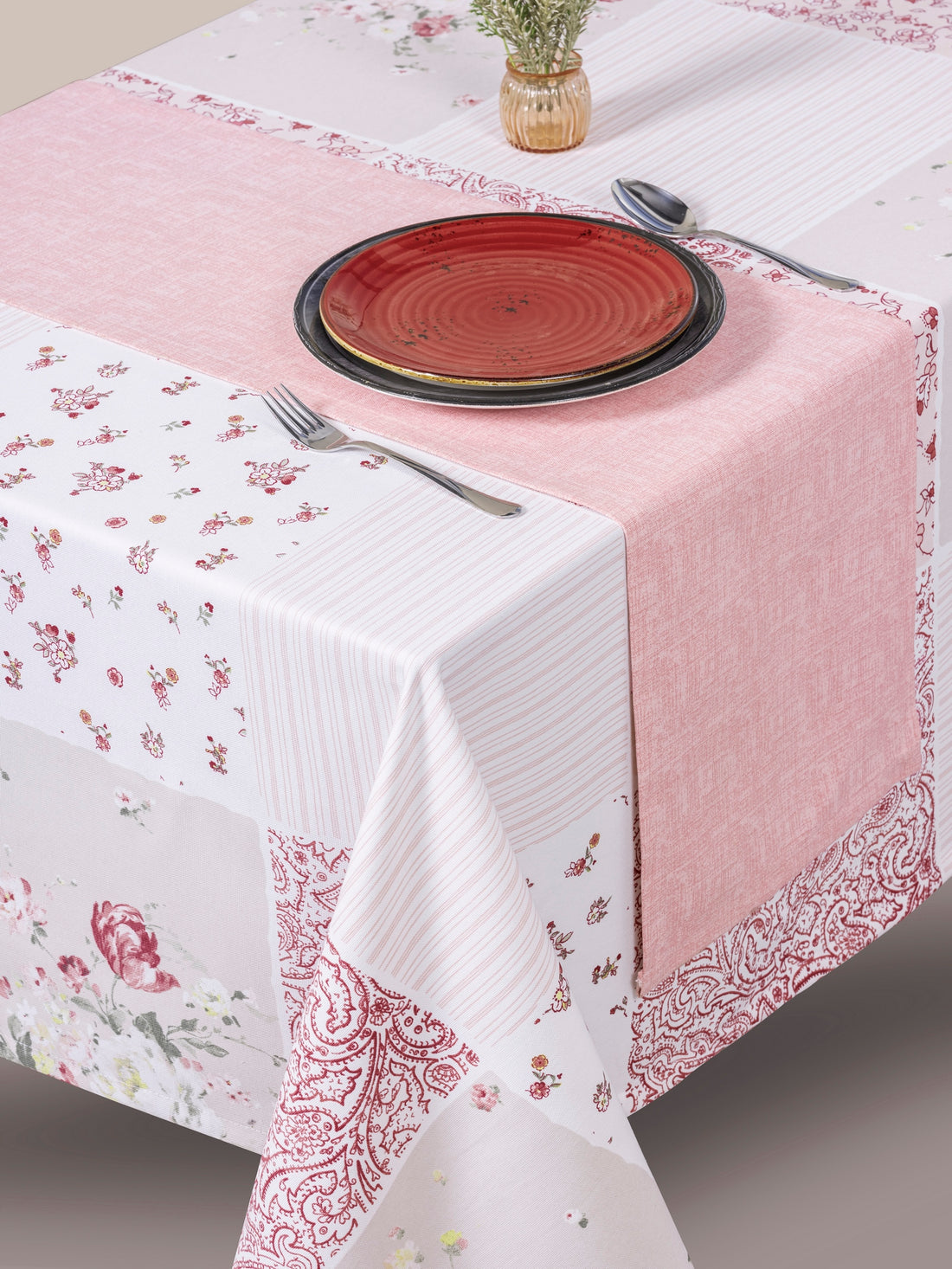 Cotton Box Baskılı Masa Örtüsü Seti Adela Pembe 160x180