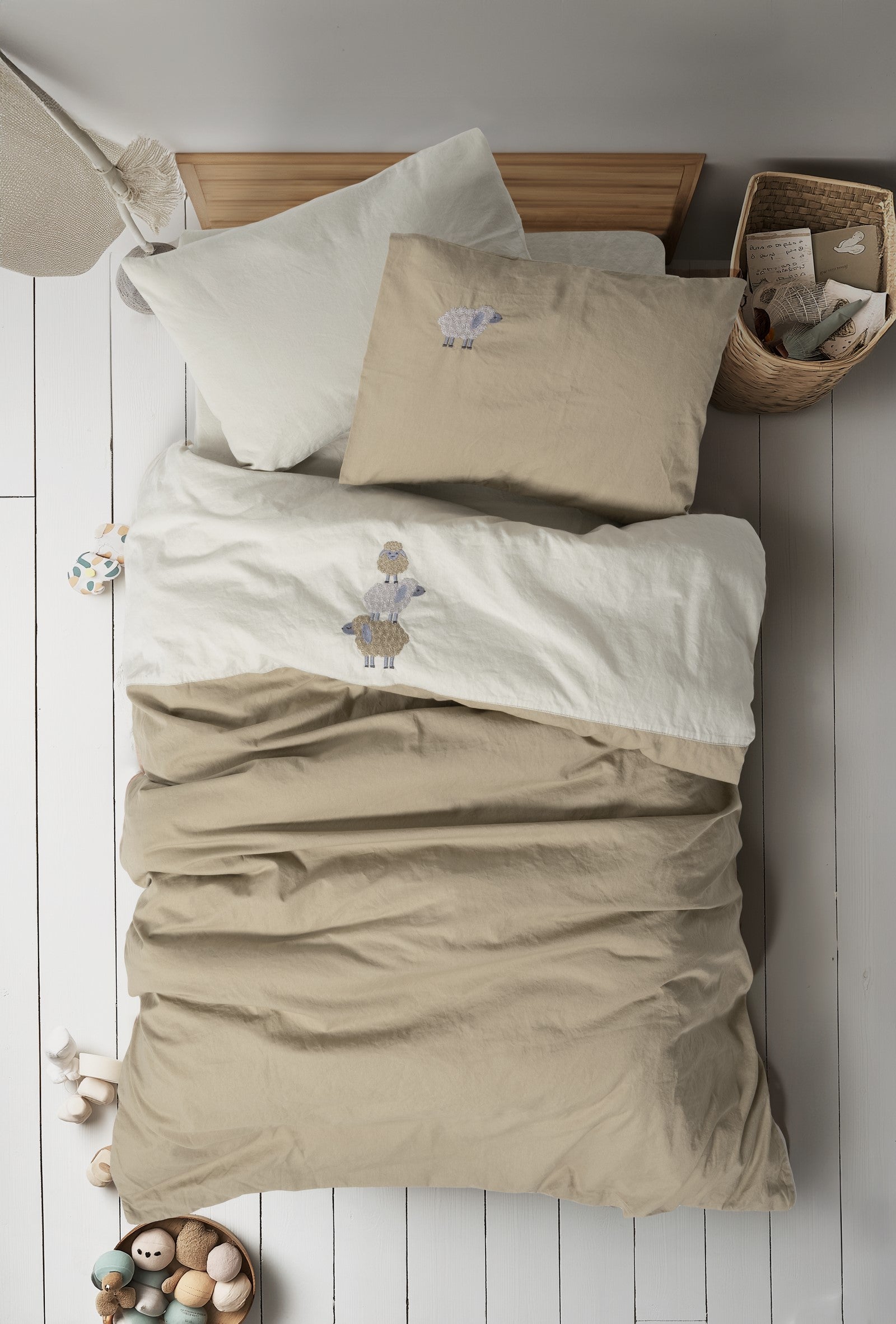 Комплект постельного белья Cotton Box Cuddly с вышивкой, бежевый