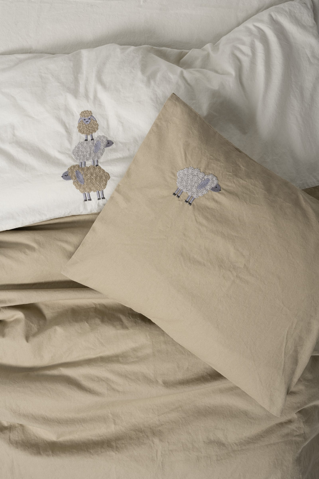 Комплект постельного белья Cotton Box Cuddly с вышивкой, бежевый