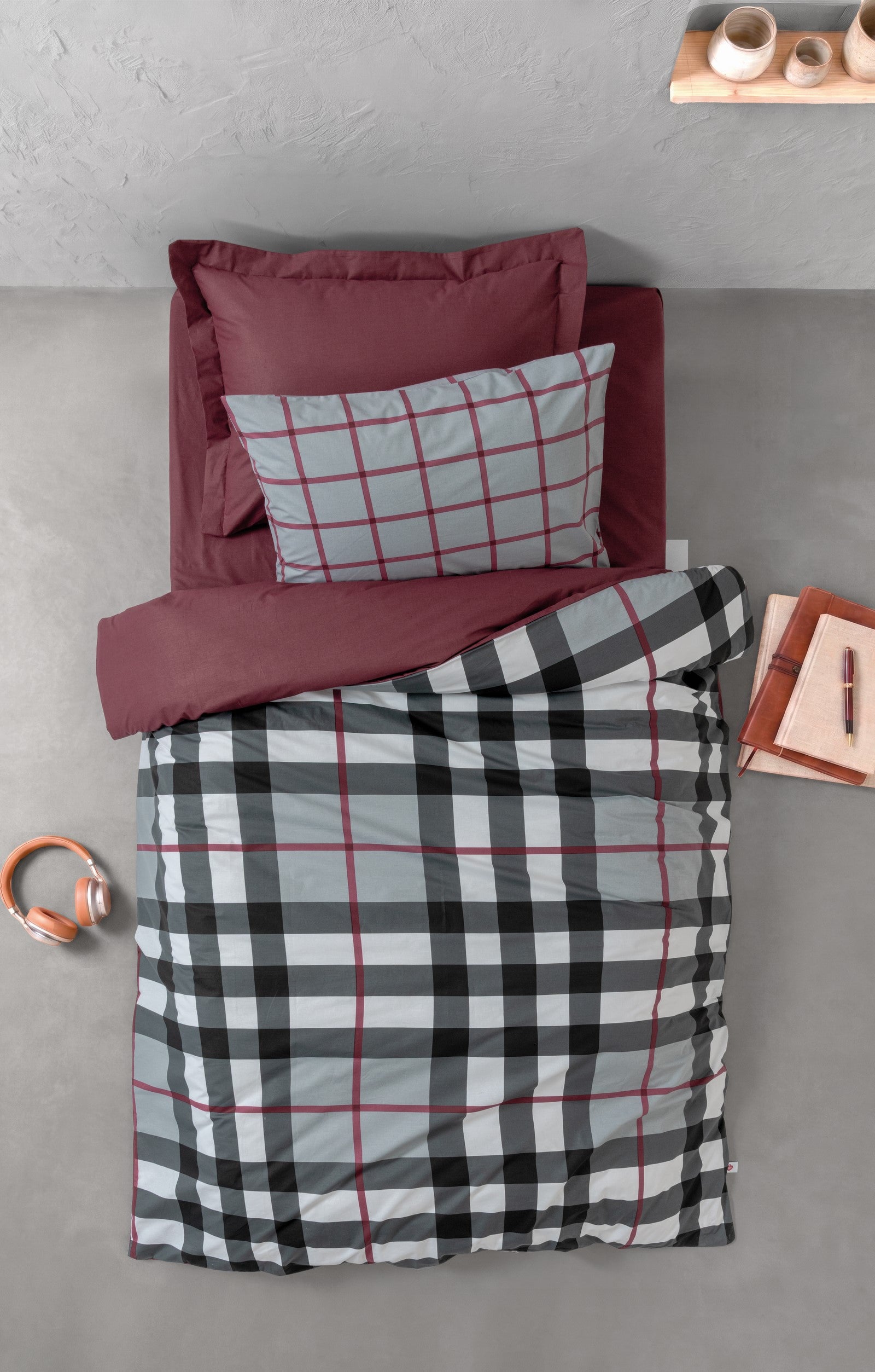 Cotton Box Genç Odası Tek Kişilik Lastikli Çarşaflı Nevresim Takımı Brave Bordo