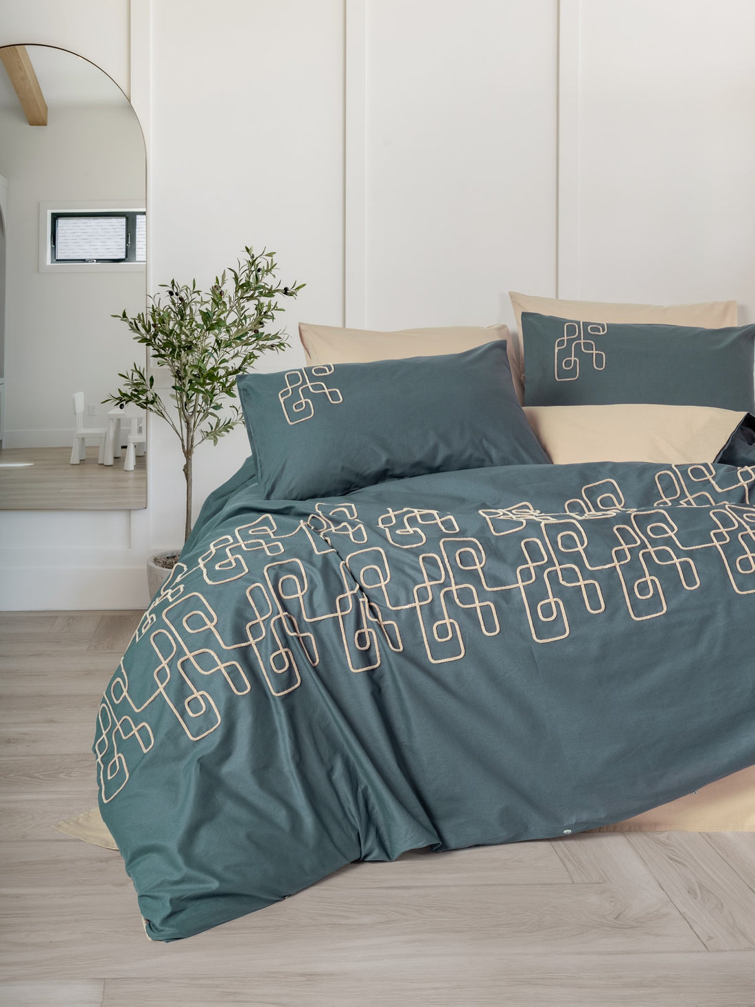 Cotton Box Embroidered Ranforce Double Duvet Cover Set Kerja Beige