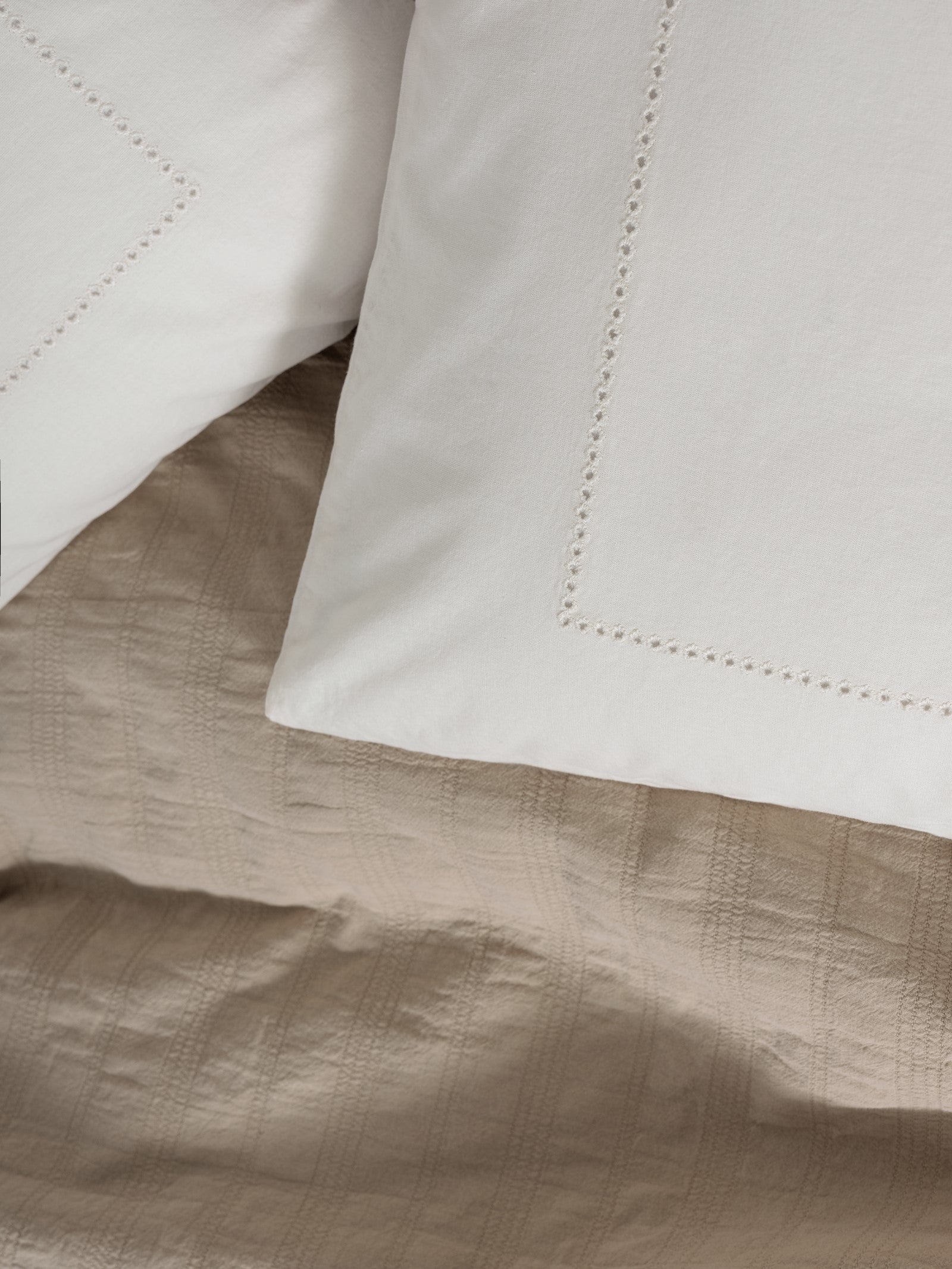 Cotton Box Natura Çift Kişilik Yatak Örtüsü/Pike Takımı Vilo Bej