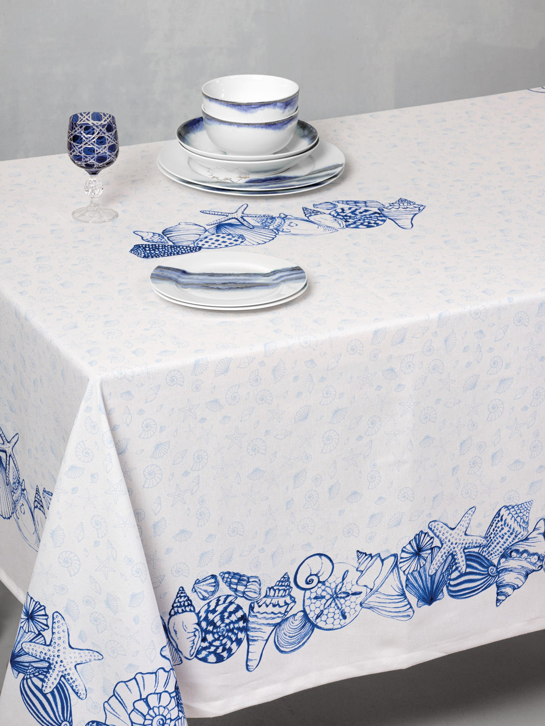 Cotton Box Panel Printed Tablecloth Cowry Blue 170x230