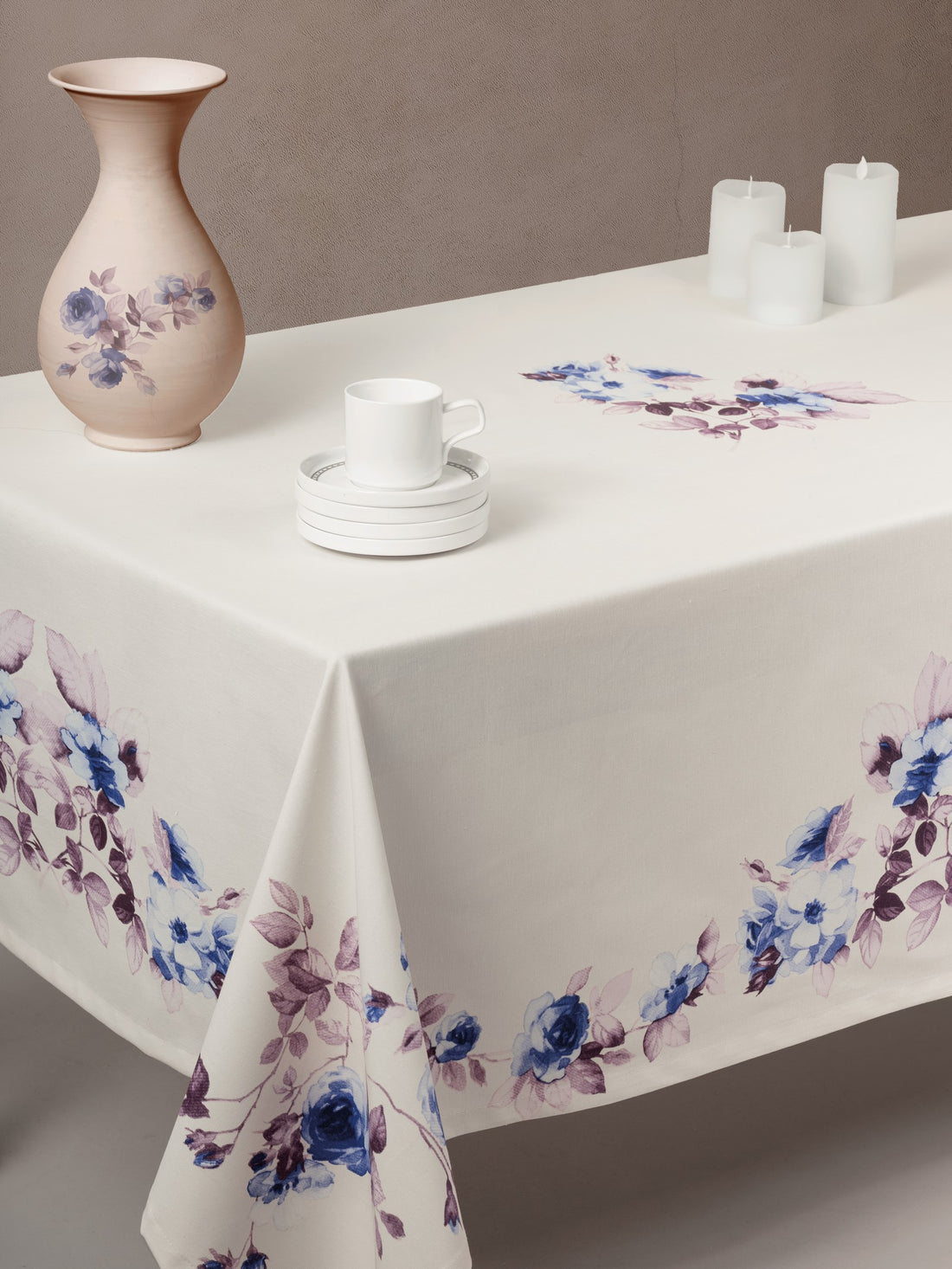 Cotton Box Panel Printed Tablecloth Grazra Lilac 170x170