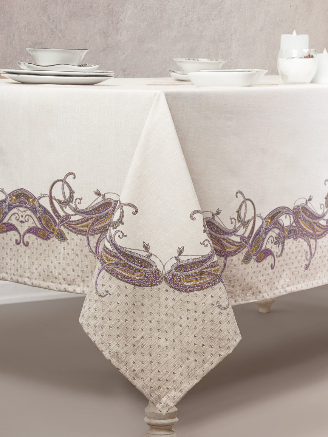 Cotton Box Panel Printed Tablecloth Nels Beige 170x170