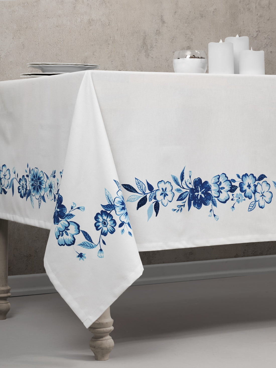 Cotton Box Panel Printed Tablecloth Violet Blue 170x170