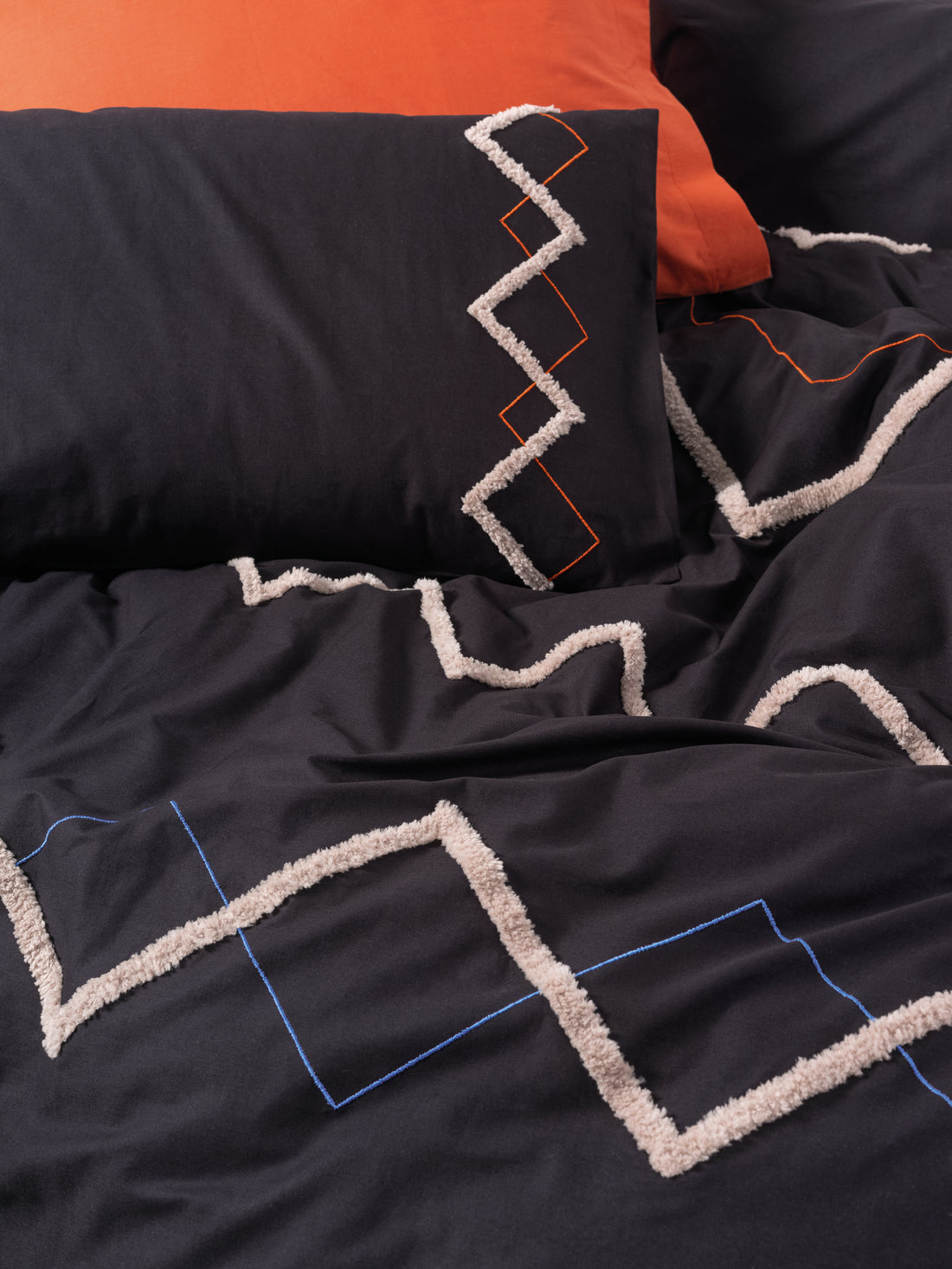 Комплект пододеяльников Cotton Box Puff с вышивкой для двоих Mirely Black-Terra
