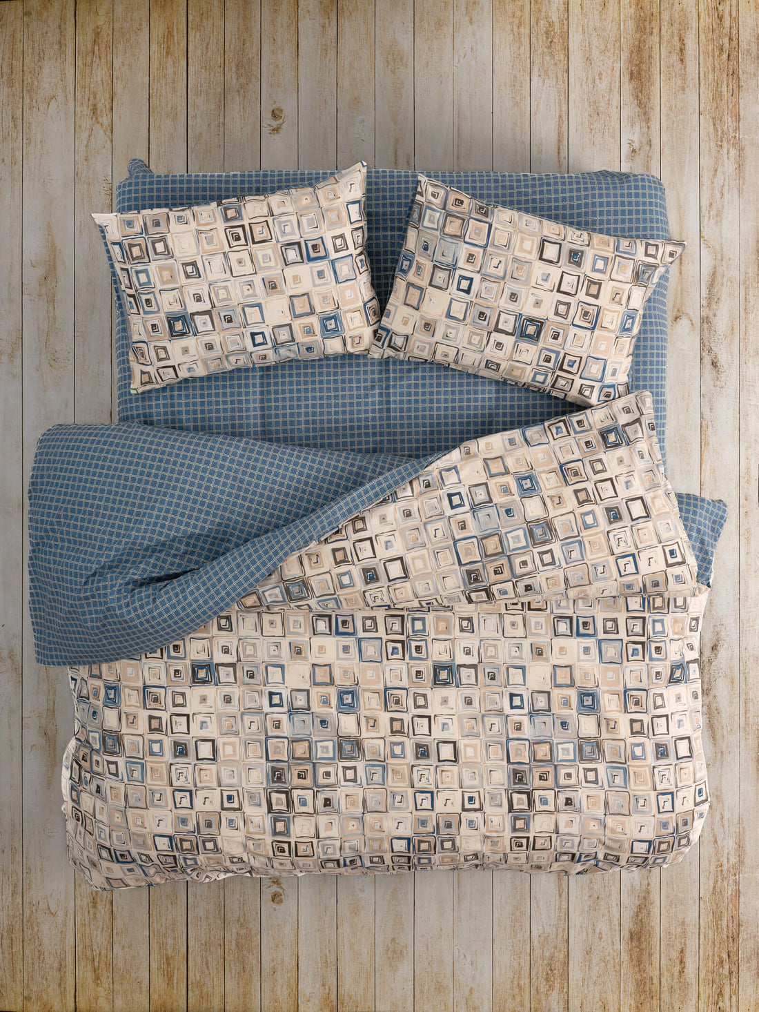 Cozy Home Double Duvet Cover Set with Fitted Sheets Quadra Blue