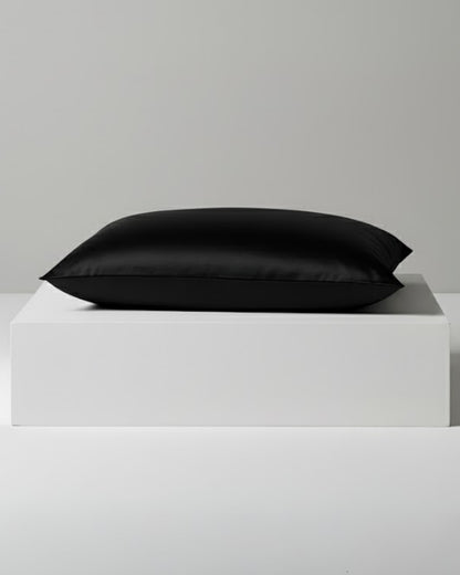 Cozy Home Halo Saten Yastık Kılıfı Siyah 50x70