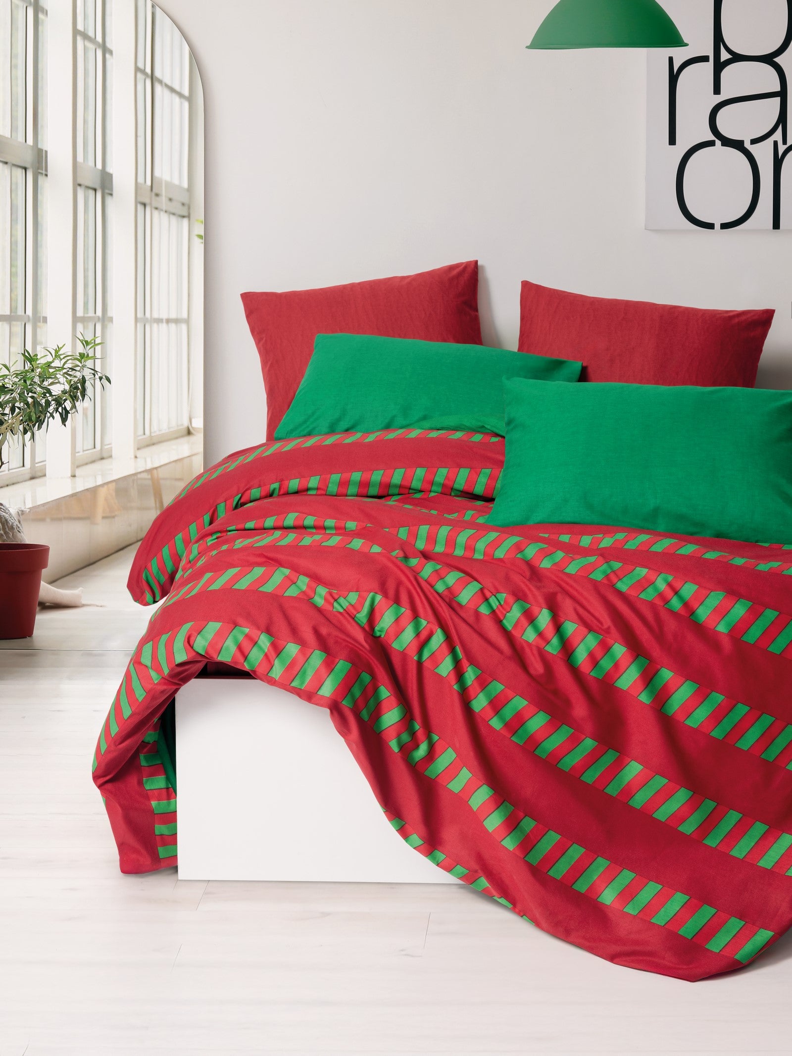 Cozy Home Festive Double Fitted Sheet Duvet Cover Set Holly Green