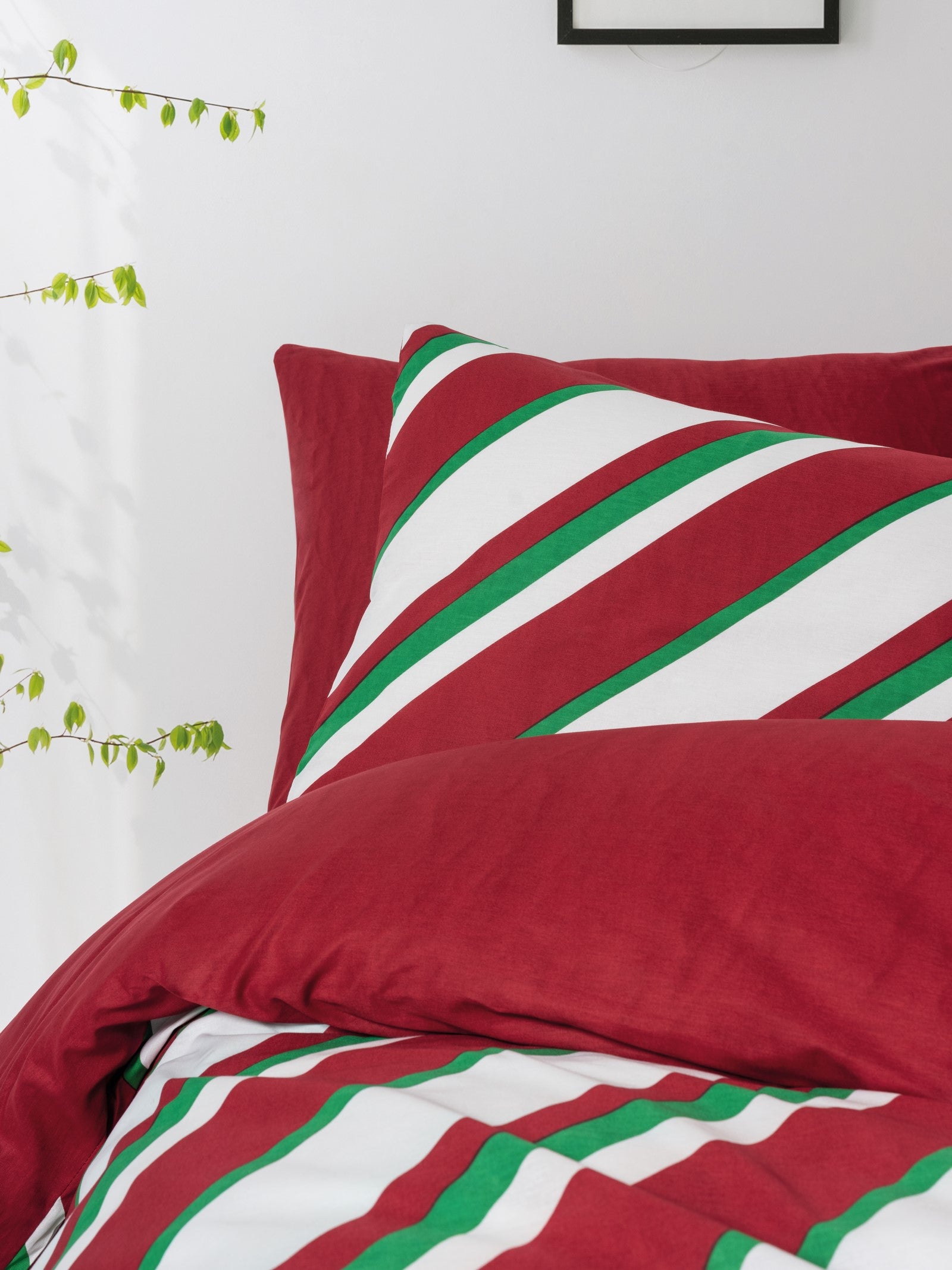 Cozy Home Festive Çift Kişilik Lastikli Çarşaflı Nevresim Takımı Merry Kırmızı