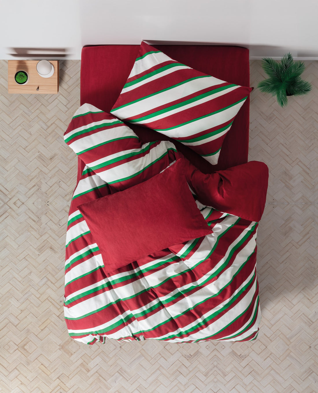 Cozy Home Festive Tek Kişilik Lastikli Çarşaflı Nevresim Takımı Merry Kırmızı