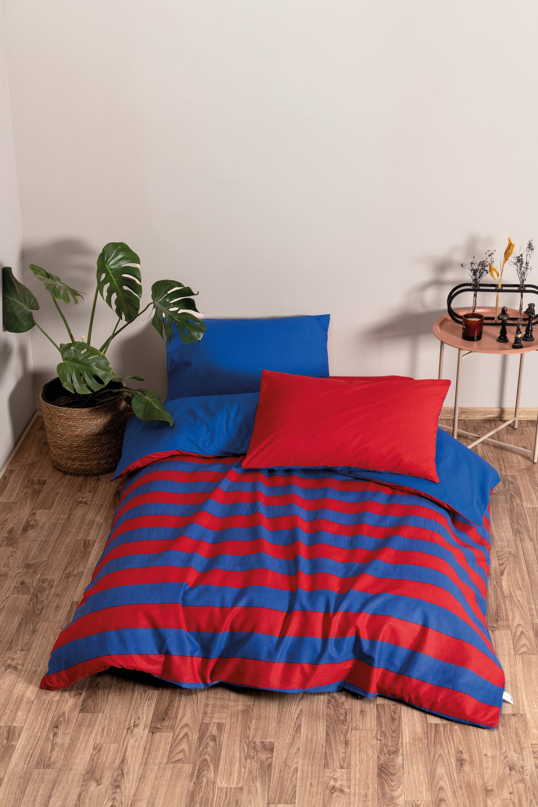Cozy Home Popping Colors Tek Kişilik Lastikli Çarşaflı Nevresim Takımı Blaze Kırmızı